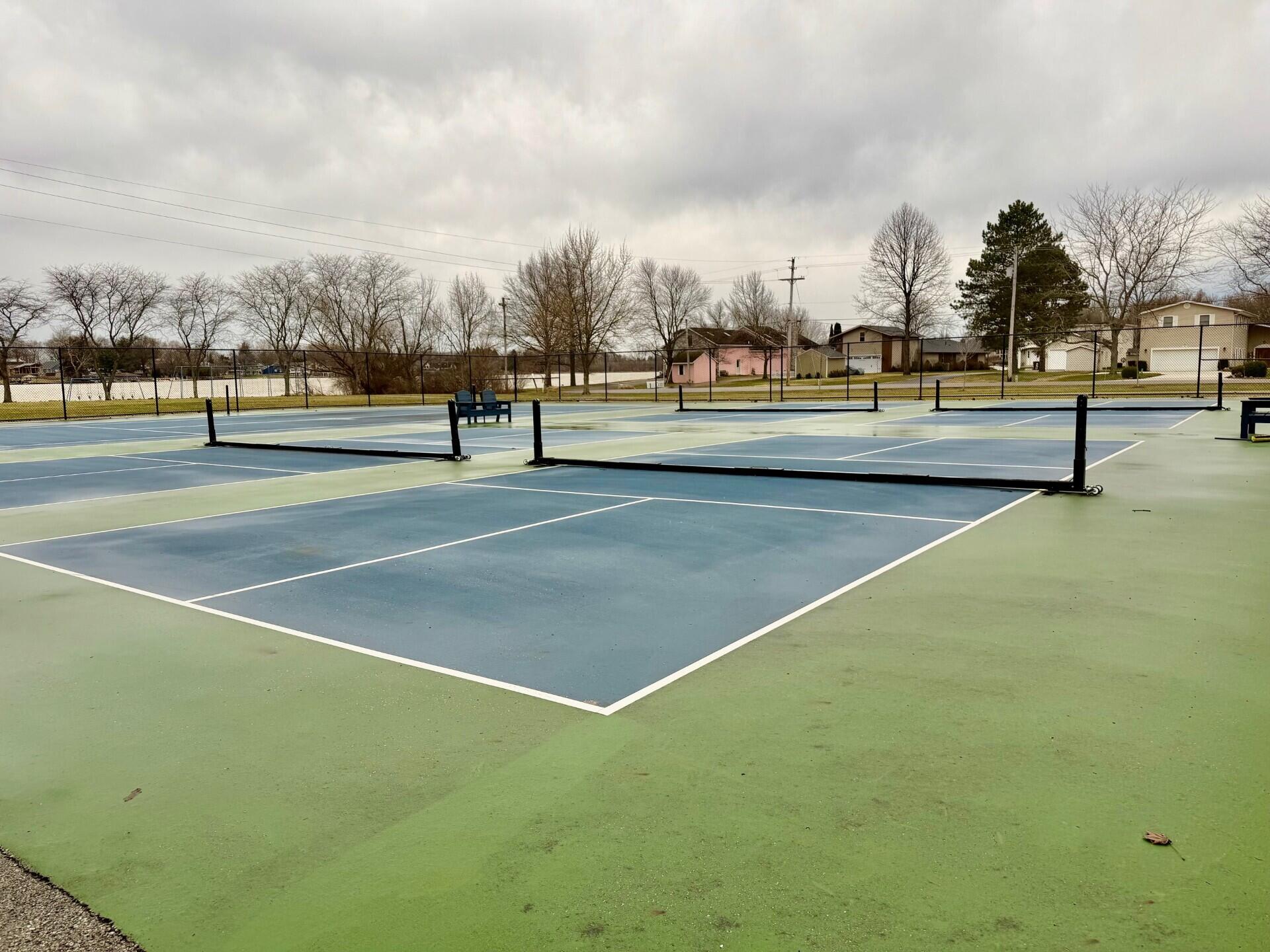 1264 Choctaw Drive, London, Ohio 43140