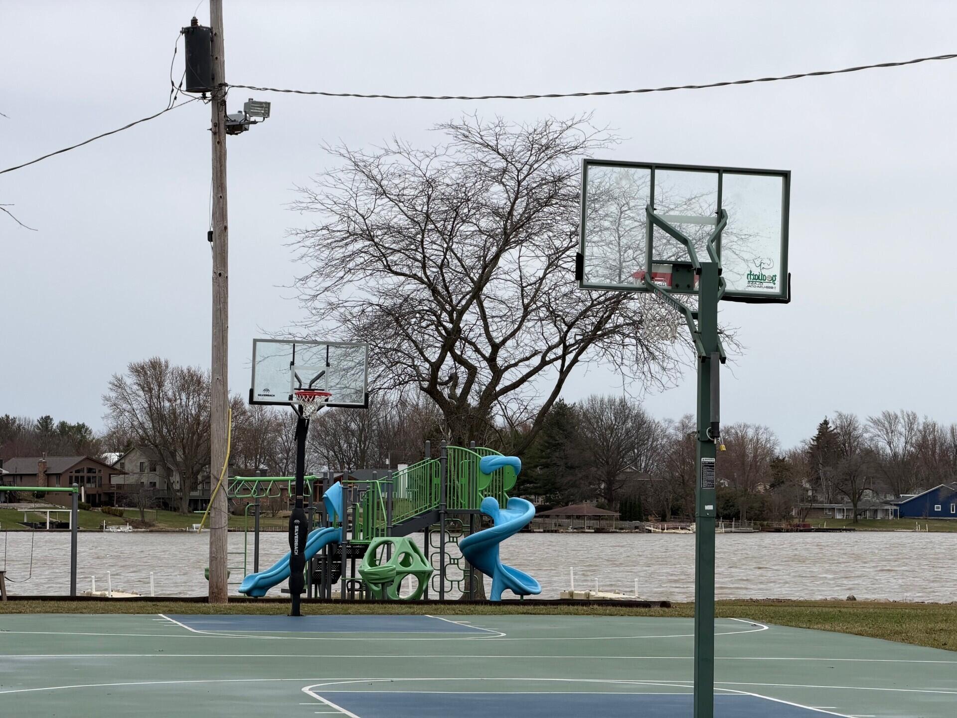 1264 Choctaw Drive, London, Ohio 43140