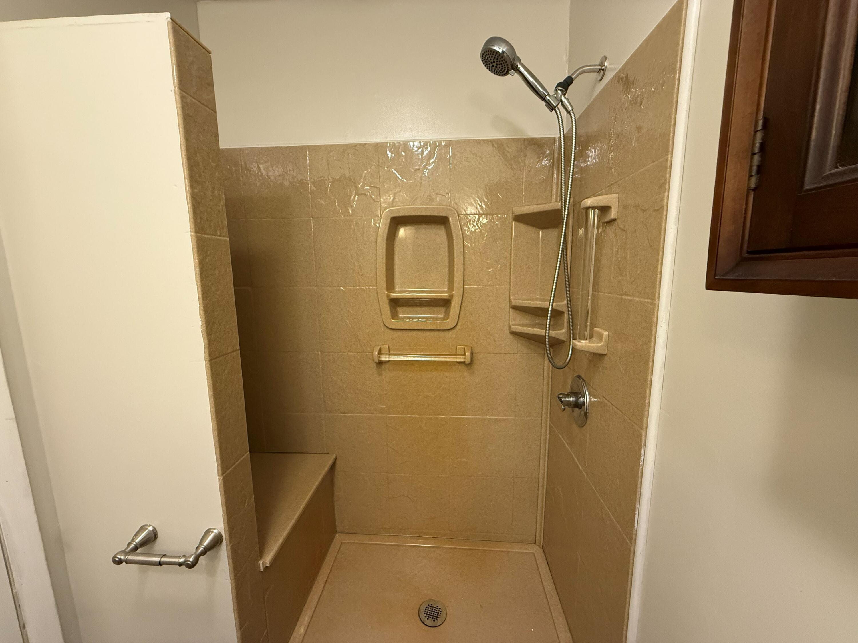 4641 Christine Drive, Huntsville, Ohio 43324