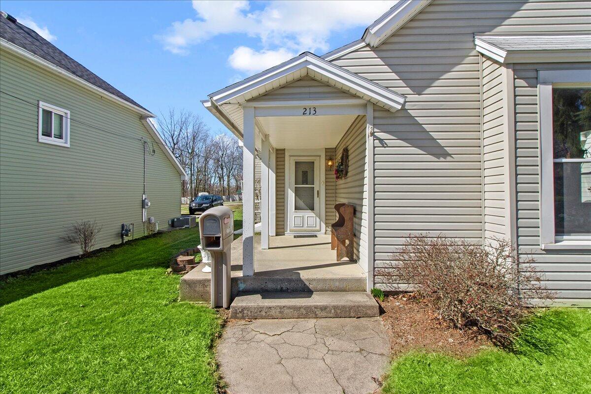 213 Hayes Street, Bellefontaine, Ohio 43311