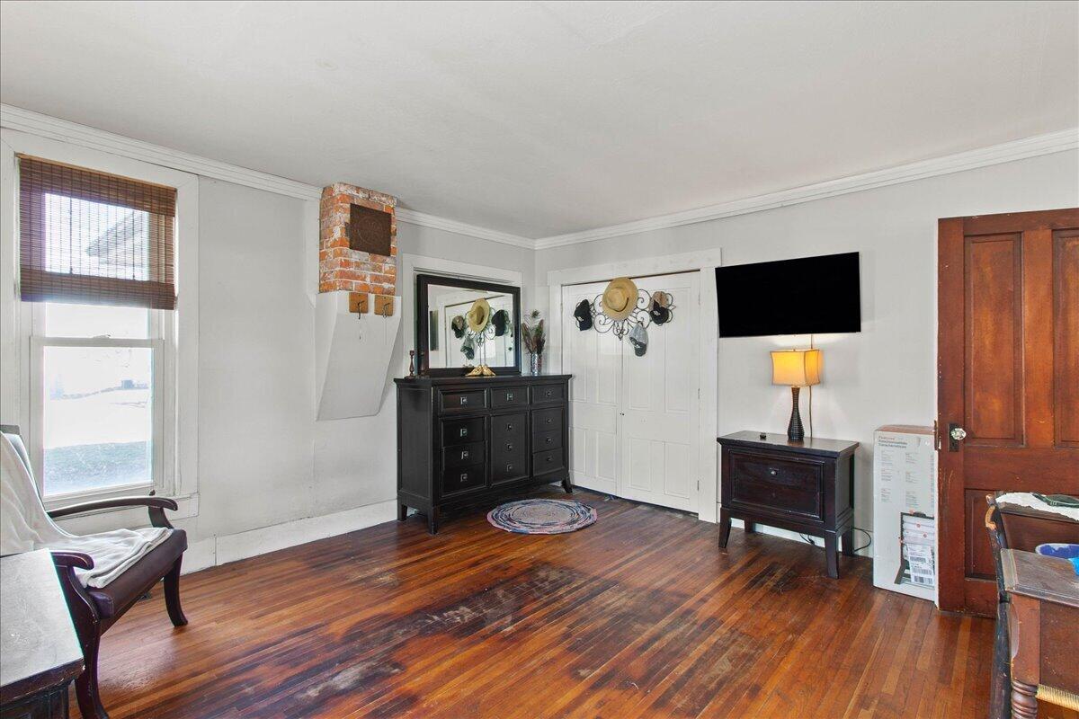 431 Center Street, West Mansfield, Ohio 43358