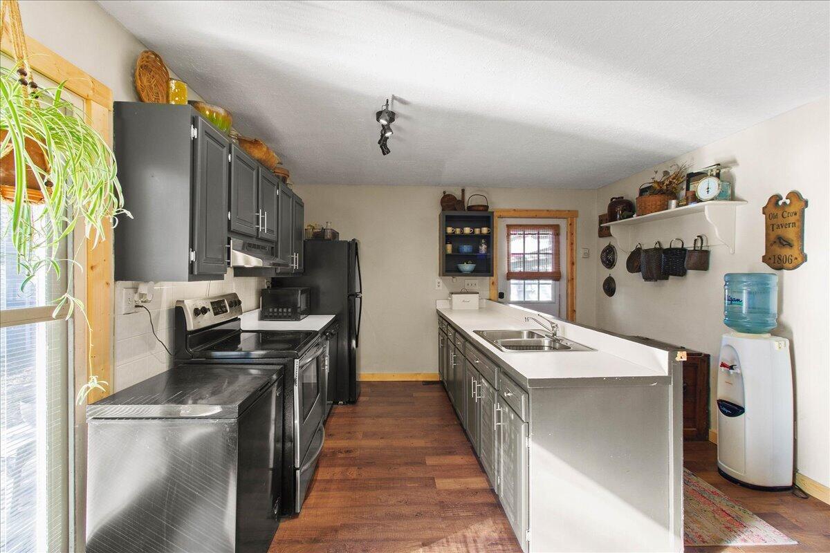 431 Center Street, West Mansfield, Ohio 43358