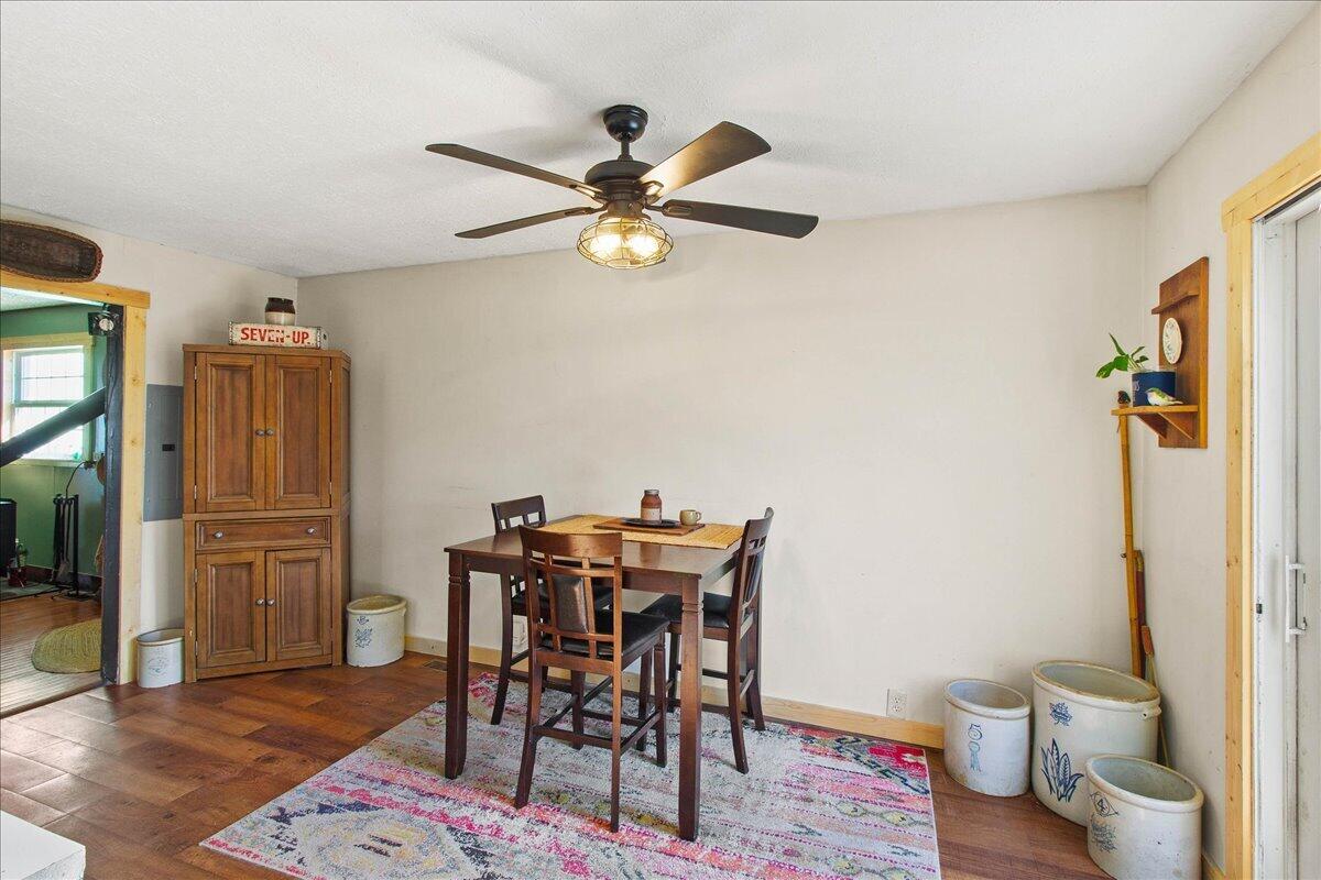 431 Center Street, West Mansfield, Ohio 43358