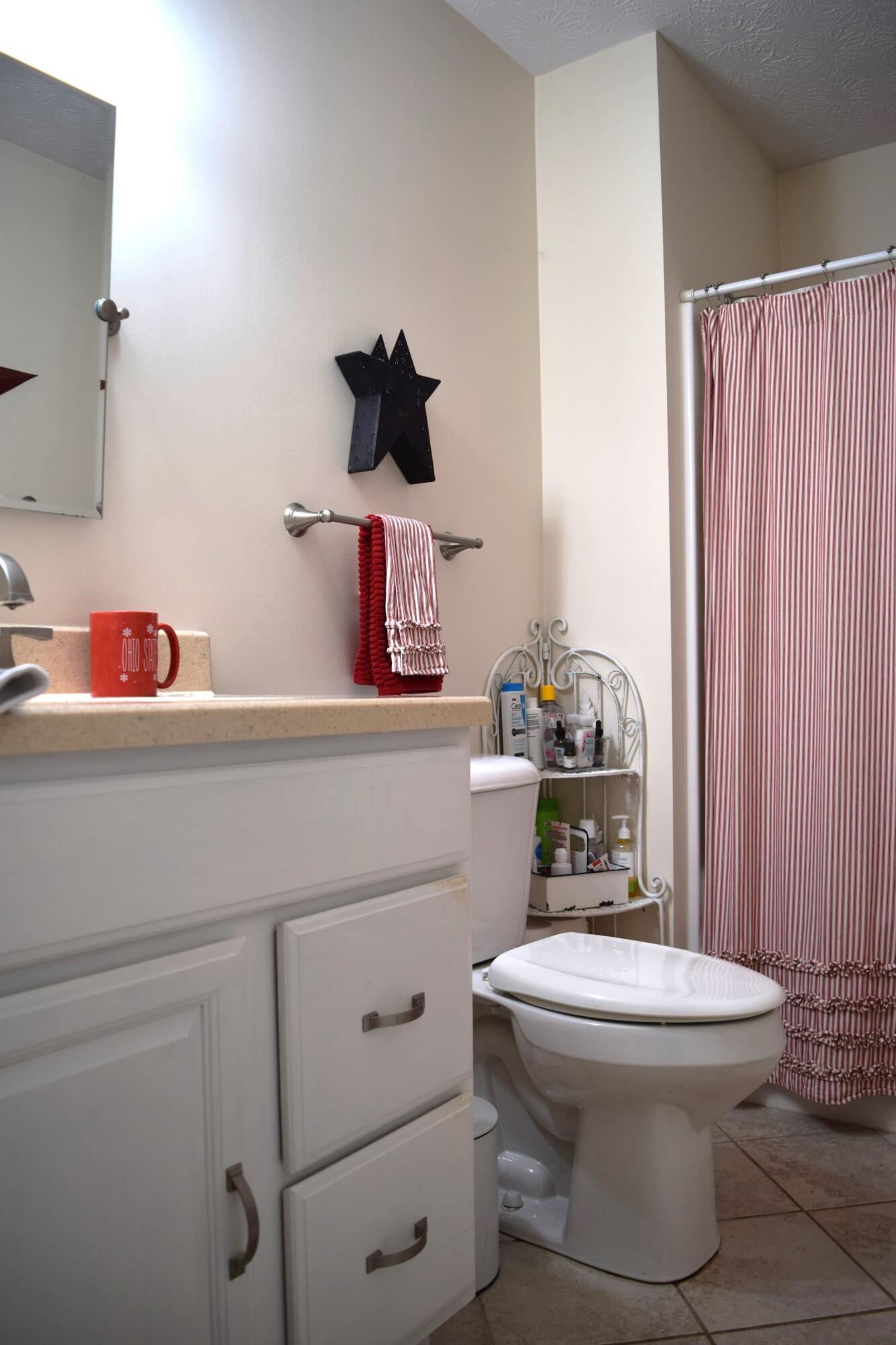 1811 Saint Andrews Court, Springfield, Ohio 45502