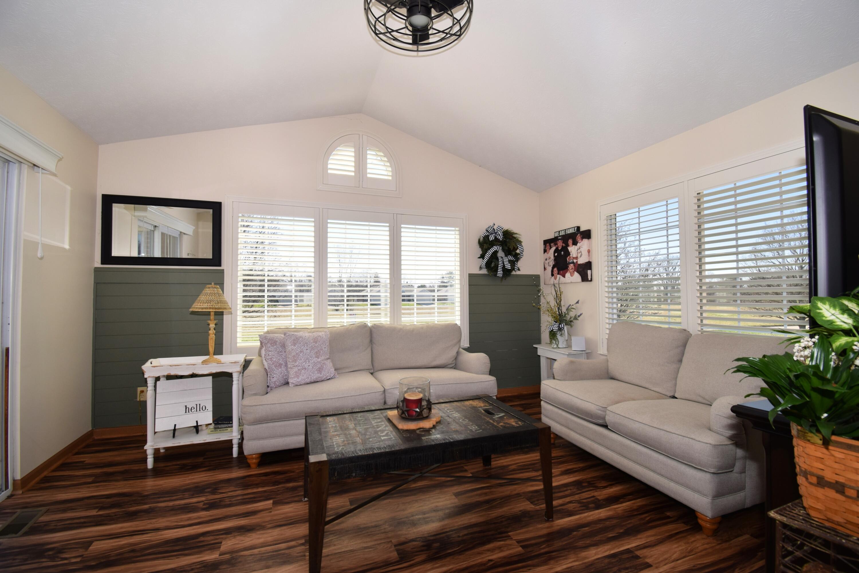 1811 Saint Andrews Court, Springfield, Ohio 45502