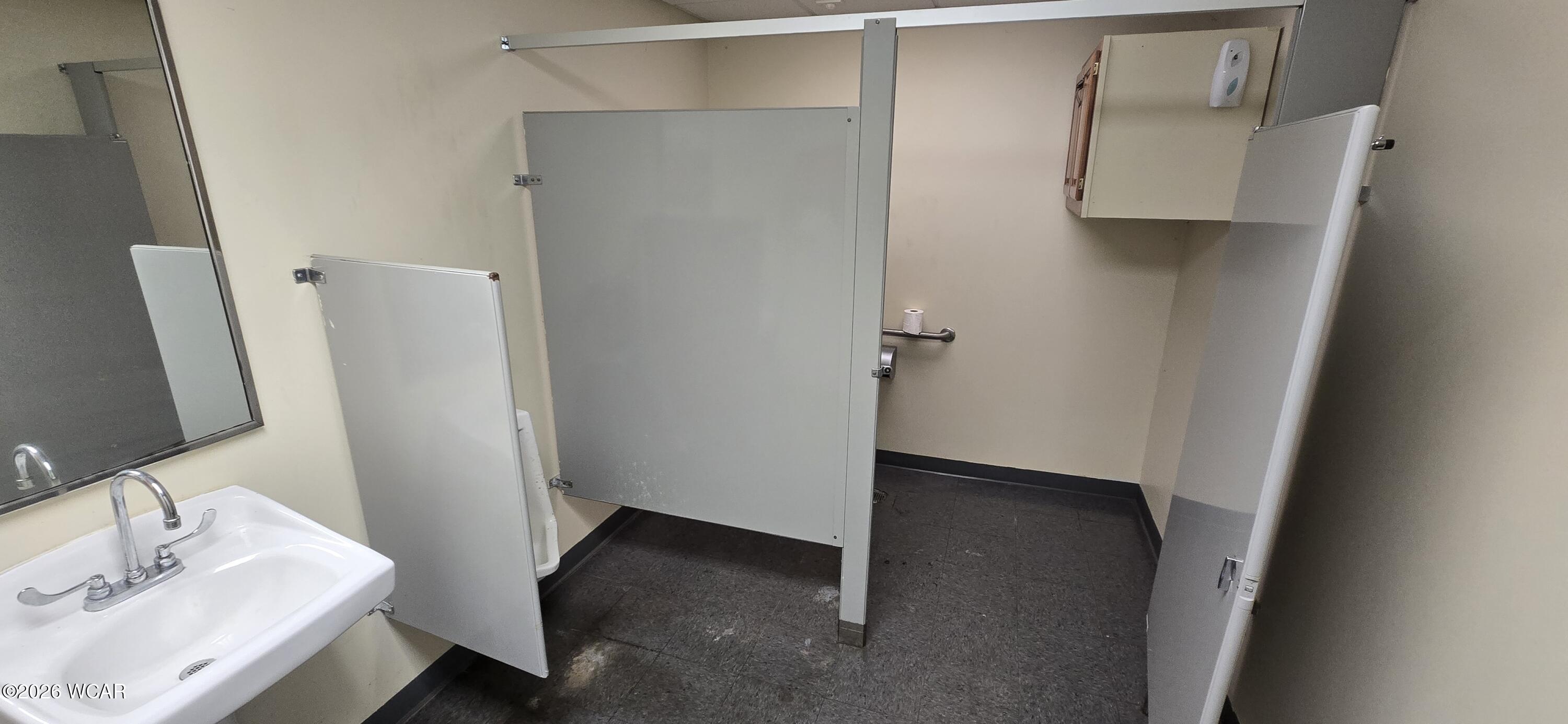 413 Flanders Avenue, Lima, Ohio