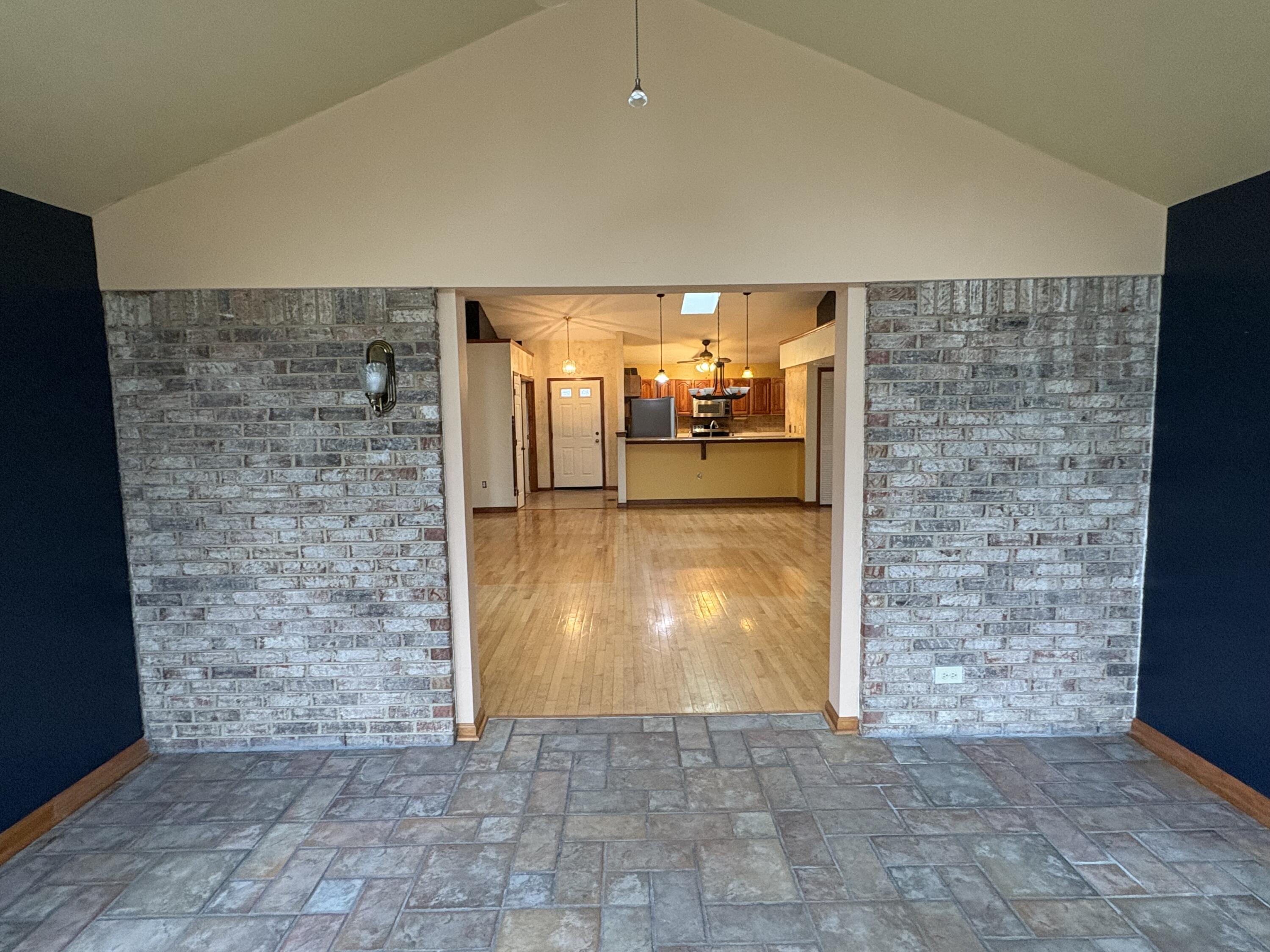 1922 Wedgewood Circle, Springfield, Ohio 45503