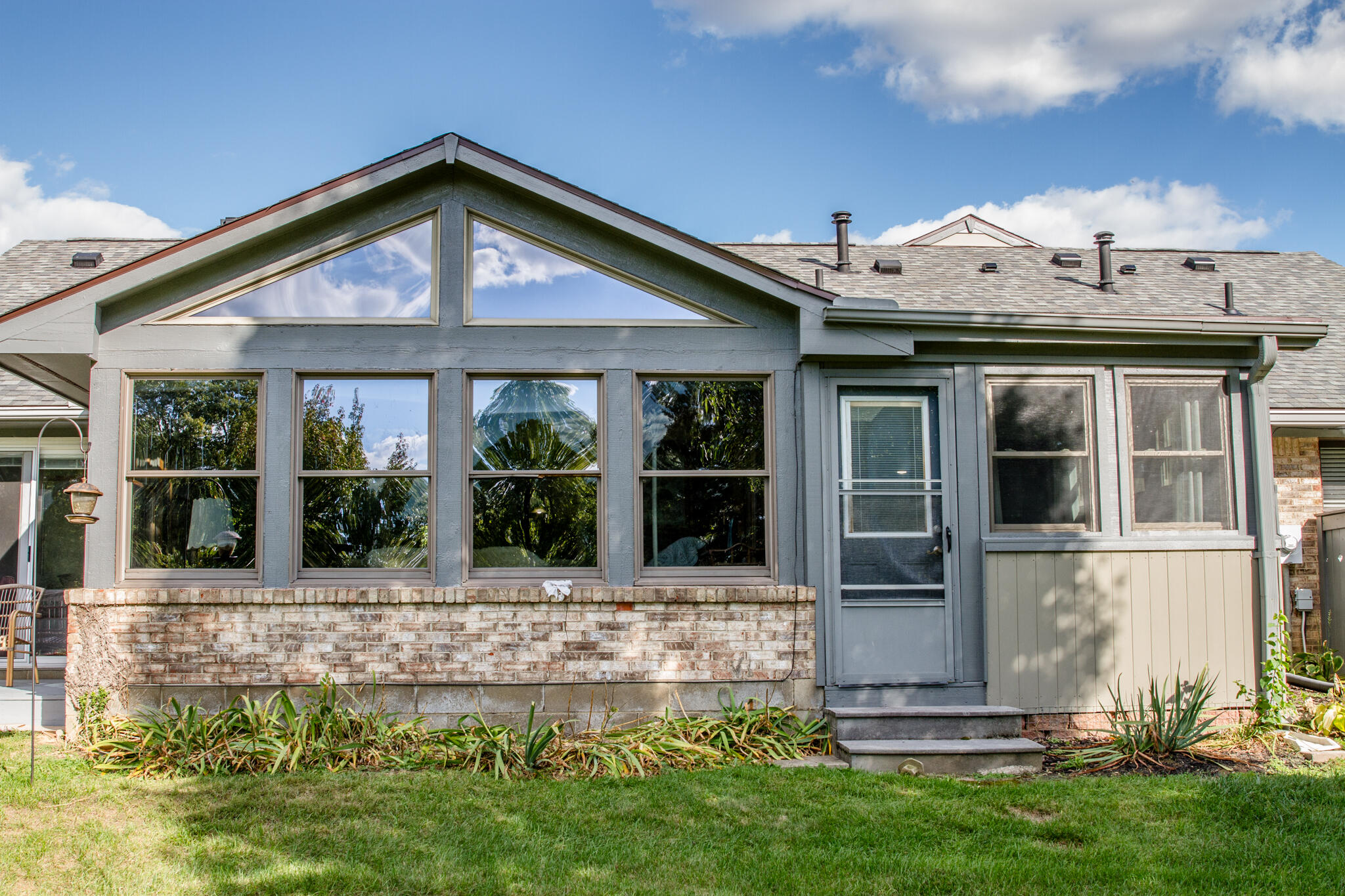 1922 Wedgewood Circle, Springfield, Ohio 45503