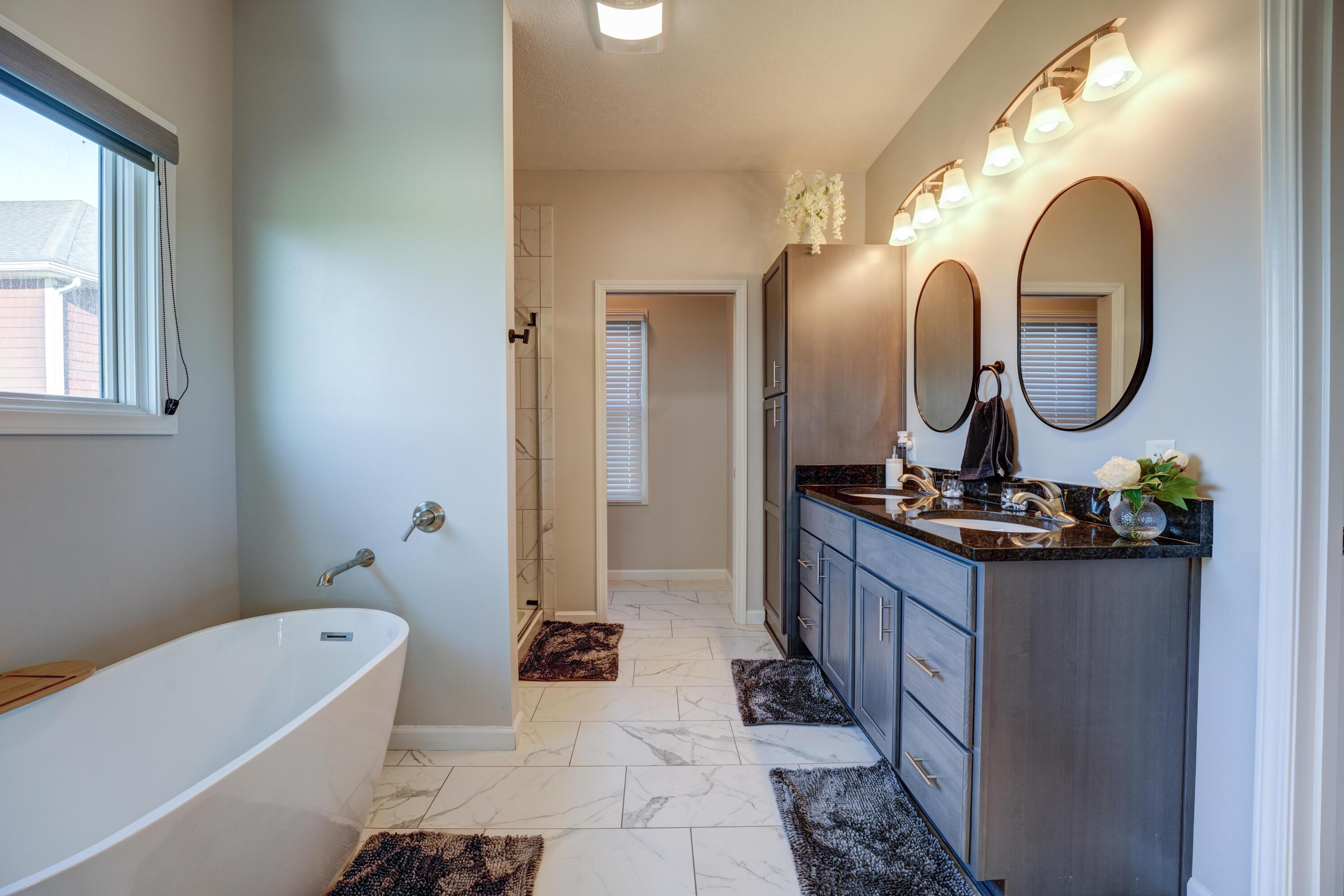 218 Westbury Drive, Greenville, Ohio 45331