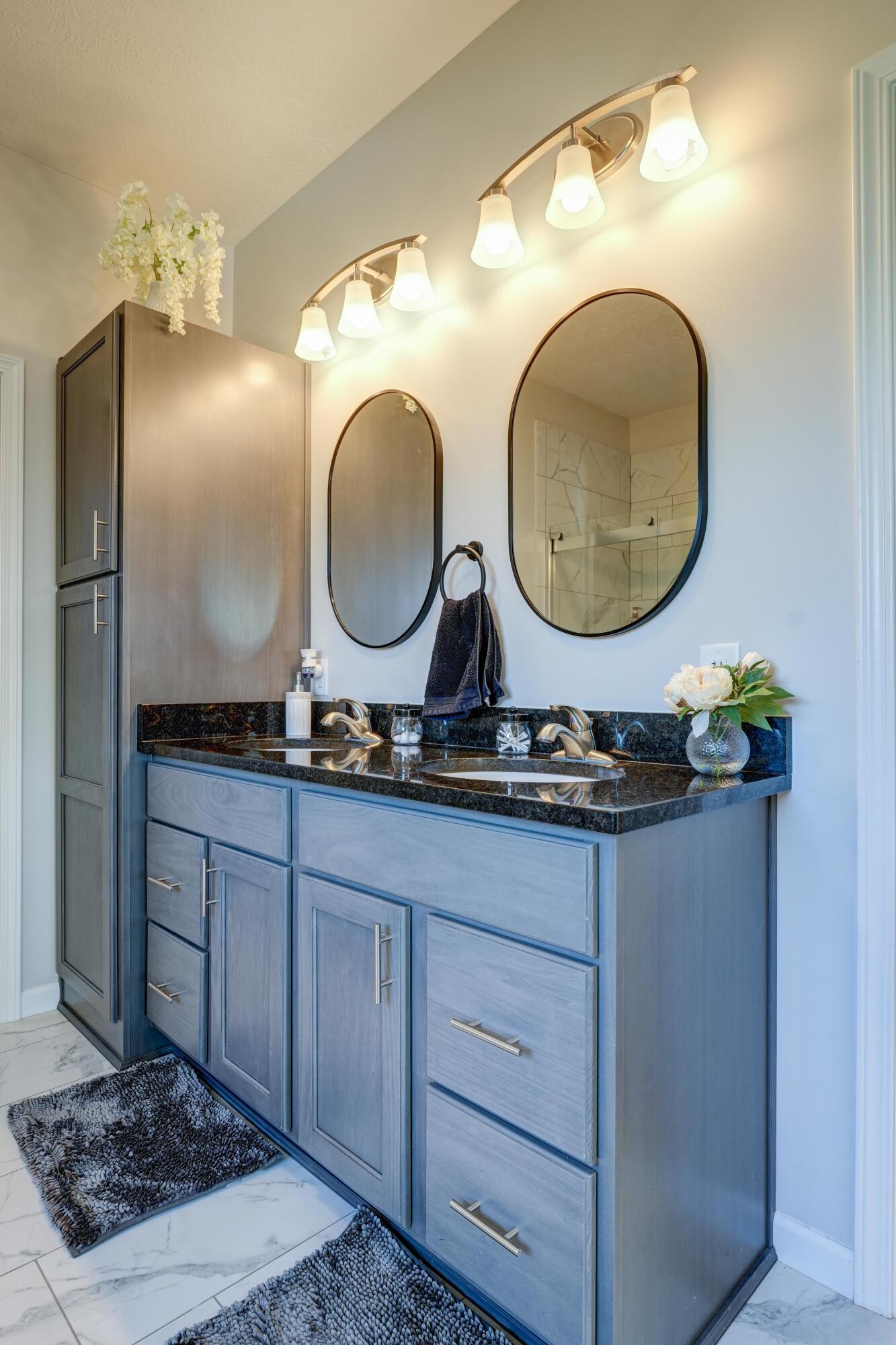 218 Westbury Drive, Greenville, Ohio 45331