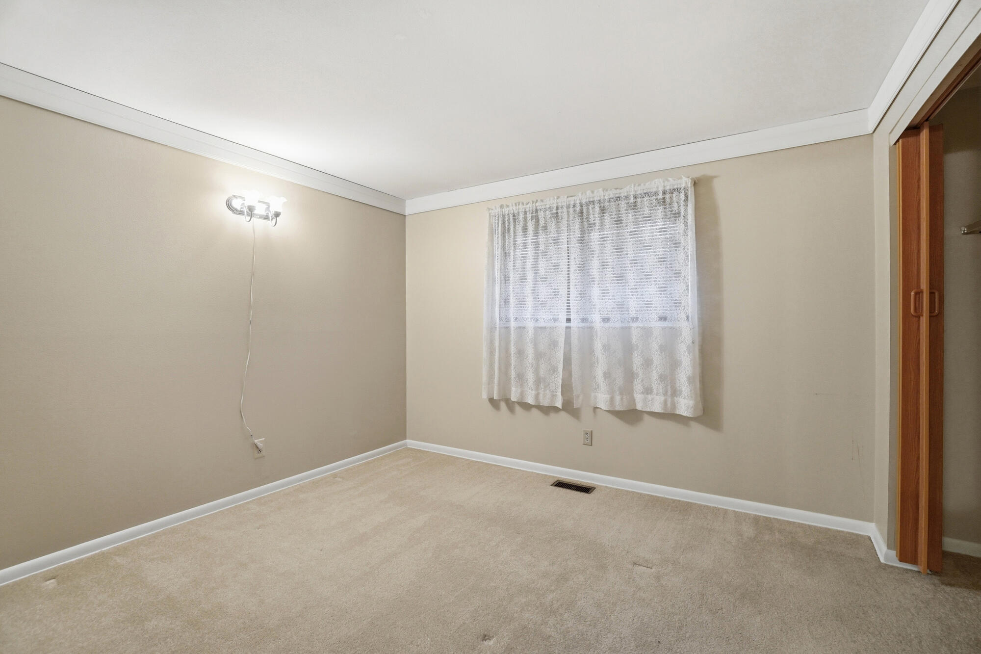 3129 High Street, Springfield, Ohio 45505