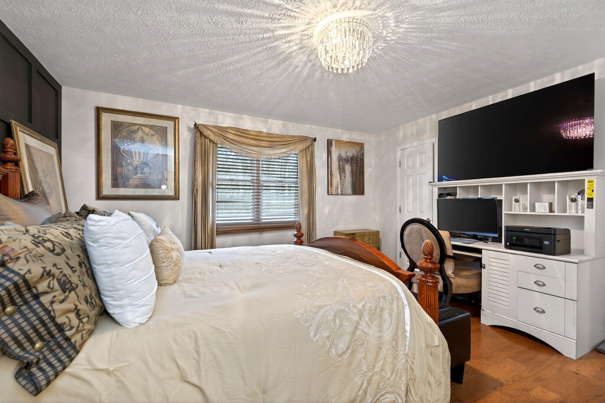 1469 Victorian Way, Springfield, Ohio 45503