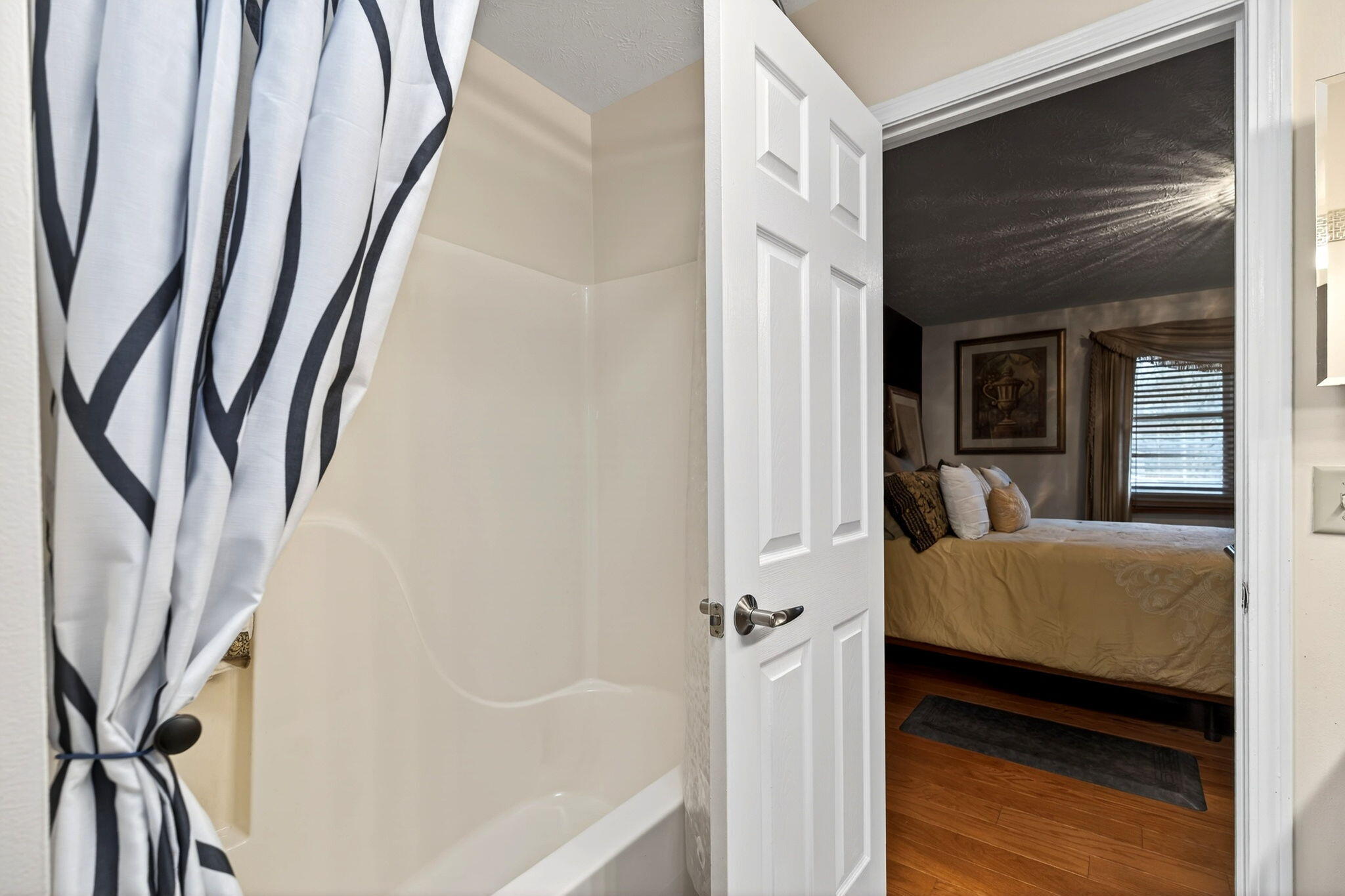 1469 Victorian Way, Springfield, Ohio 45503