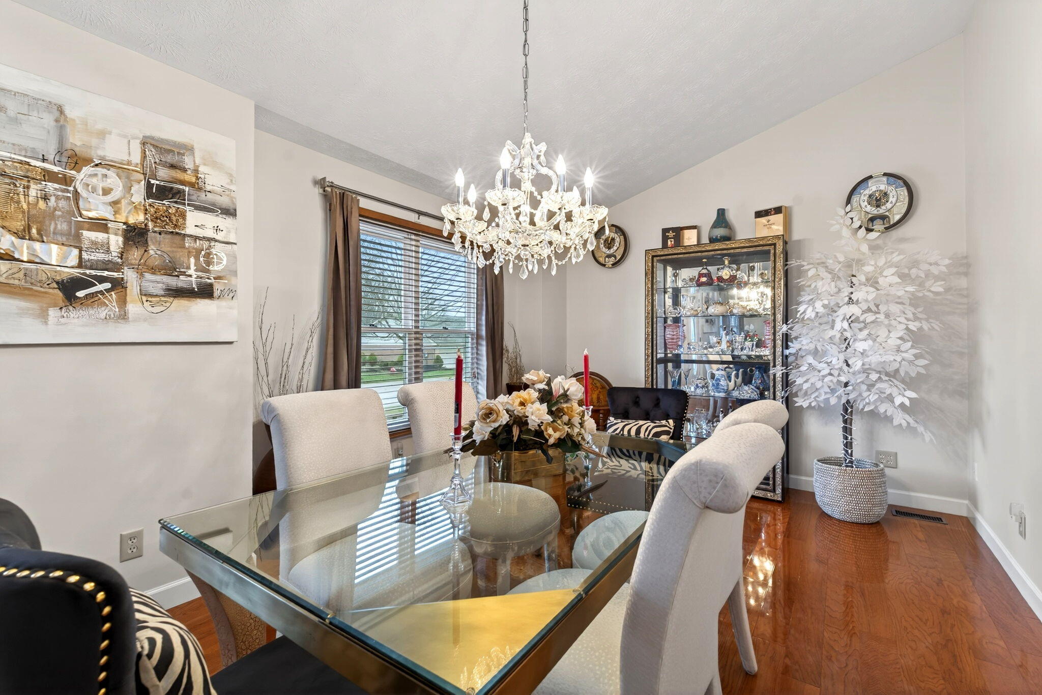 1469 Victorian Way, Springfield, Ohio 45503