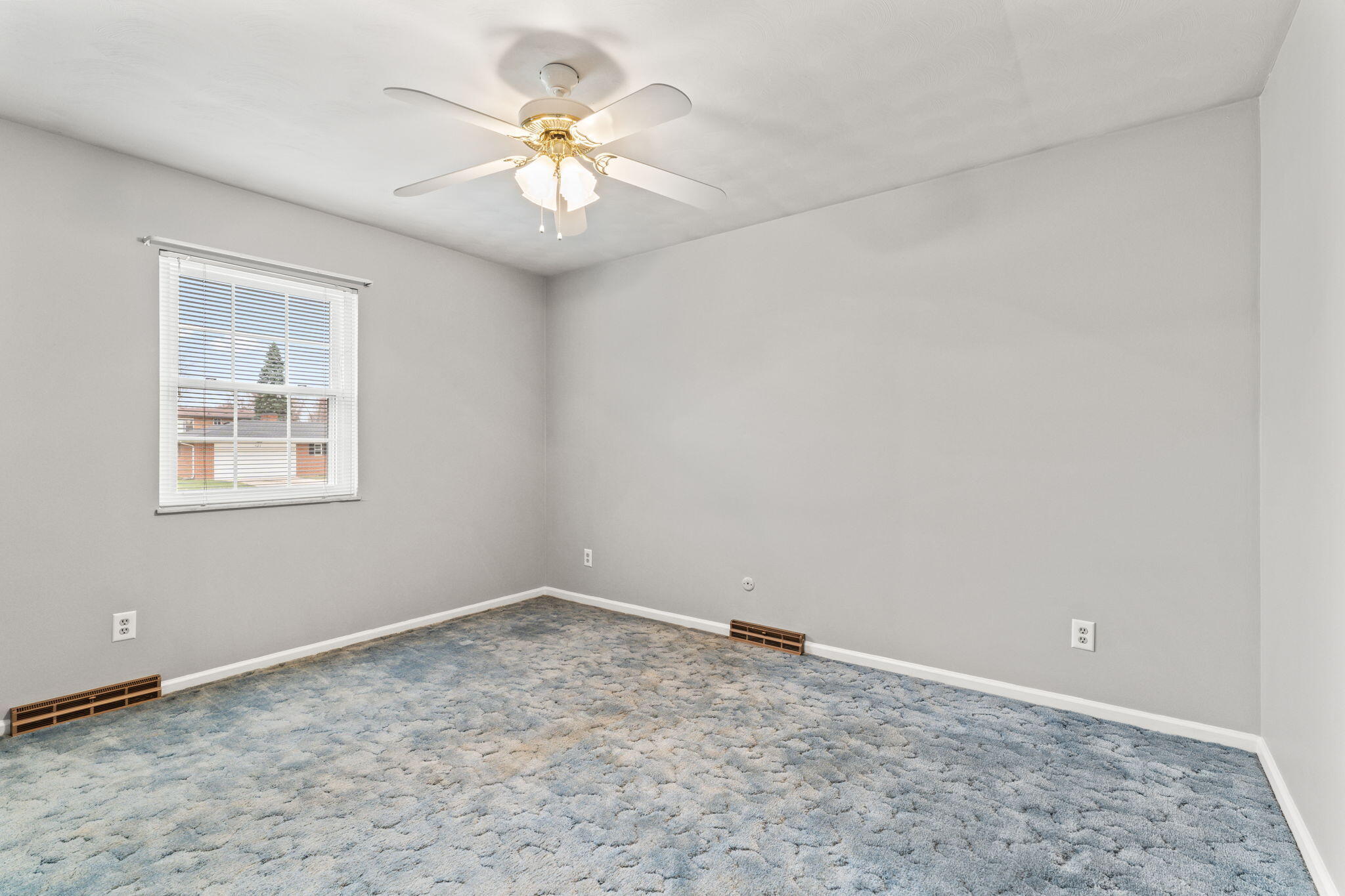 528 Blue Jay Drive, Vandalia, Ohio 45377