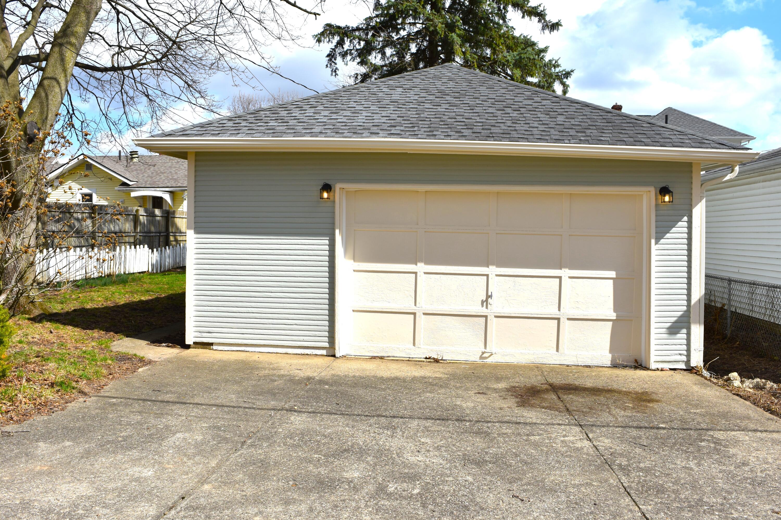 1414 Washington Avenue, Piqua, Ohio 45356