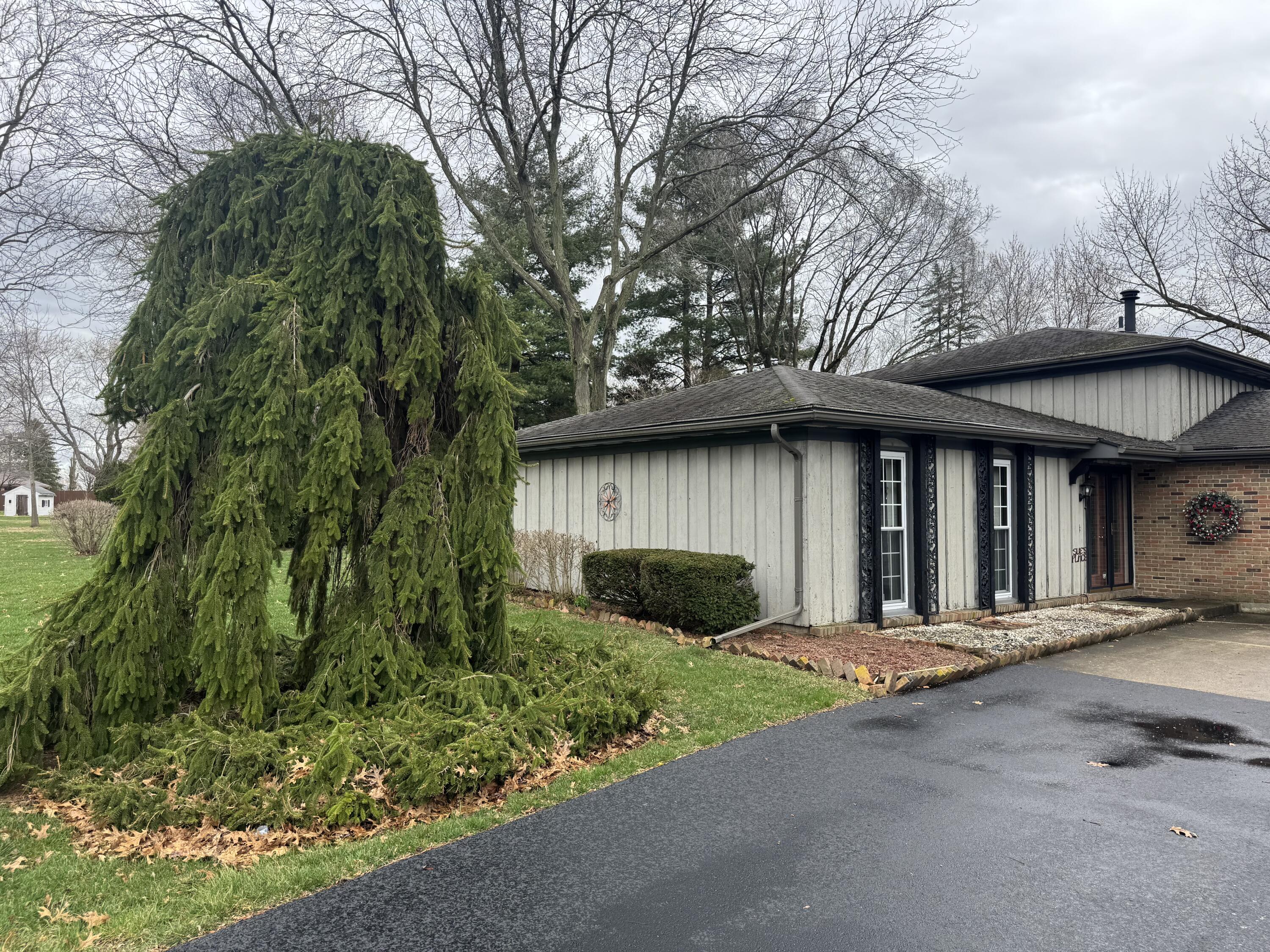 4607 Plateau Drive, Springfield, Ohio 45502