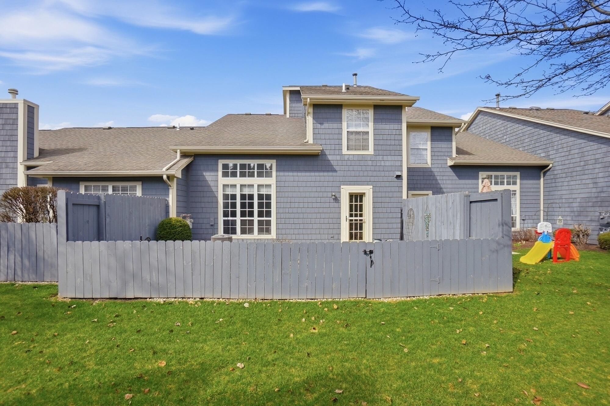 835 Cobblestone Drive, Troy, Ohio 45373