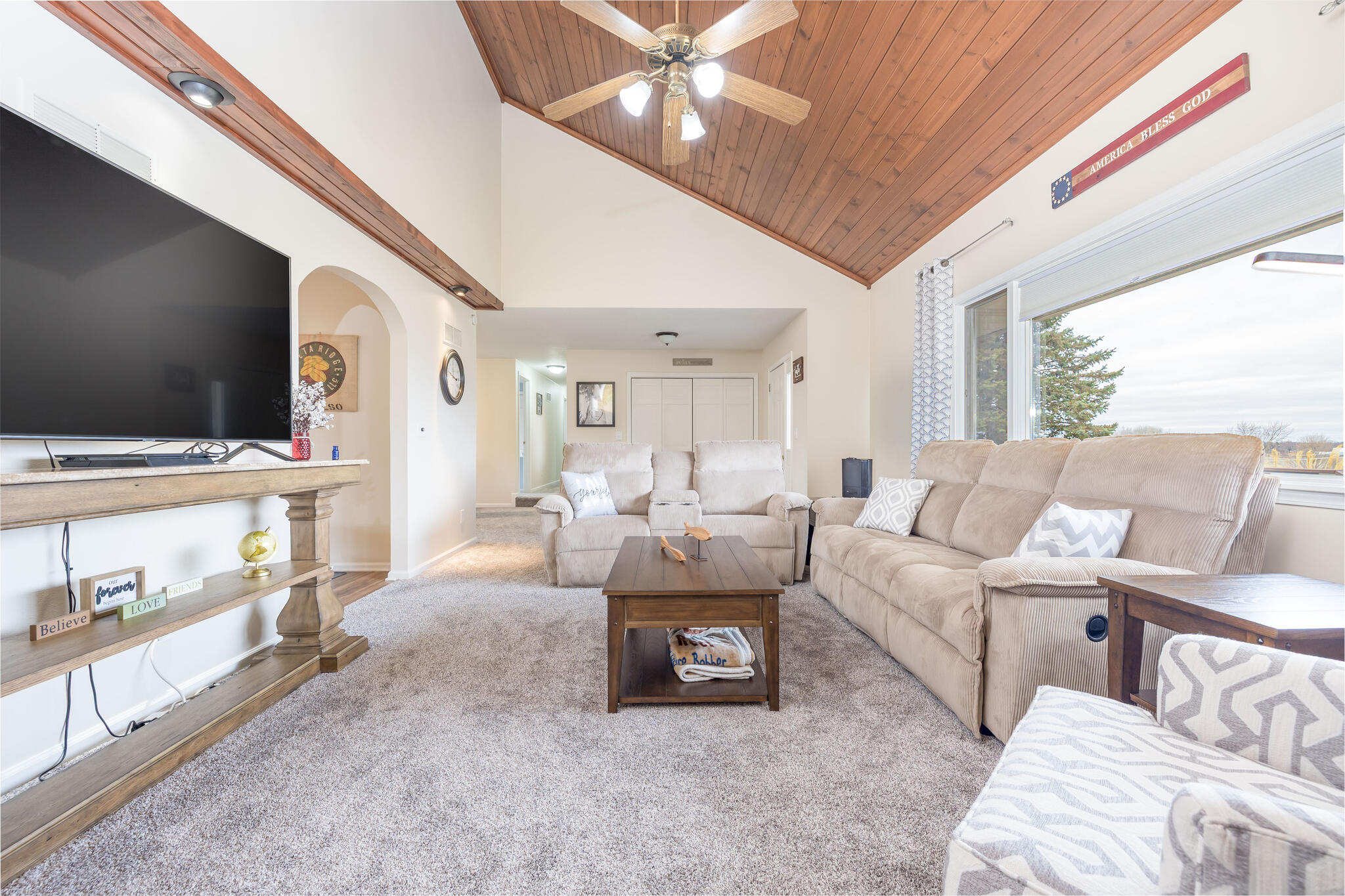 3181 County Road 18, Bellefontaine, Ohio 43311