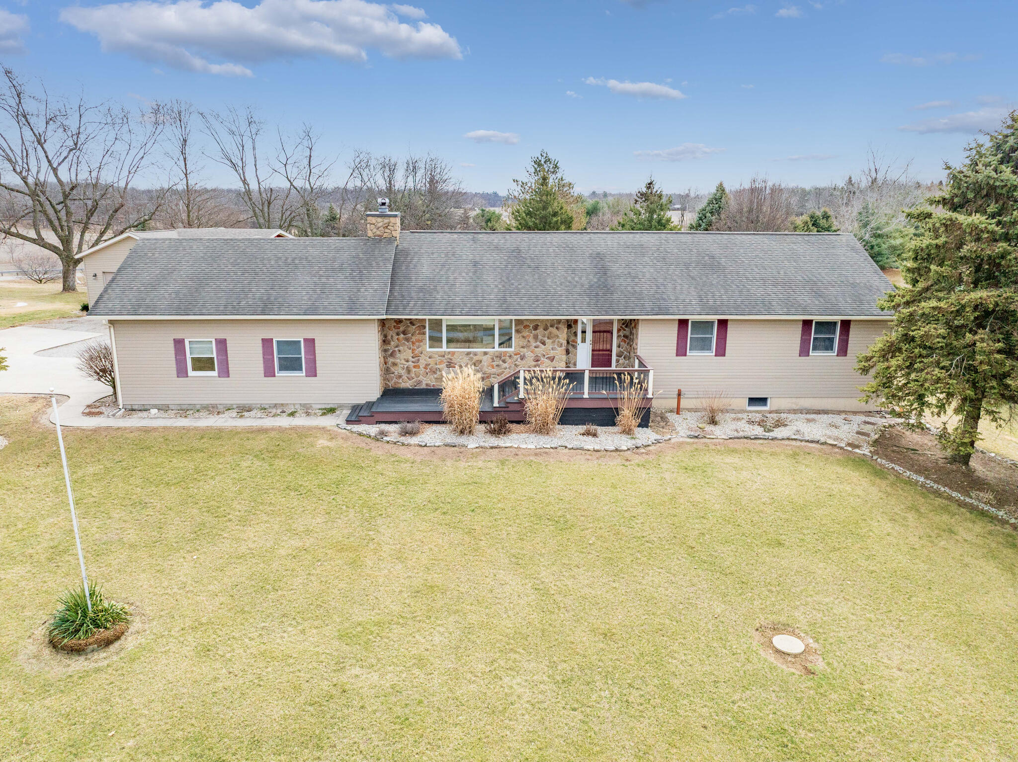 3181 County Road 18, Bellefontaine, Ohio 43311