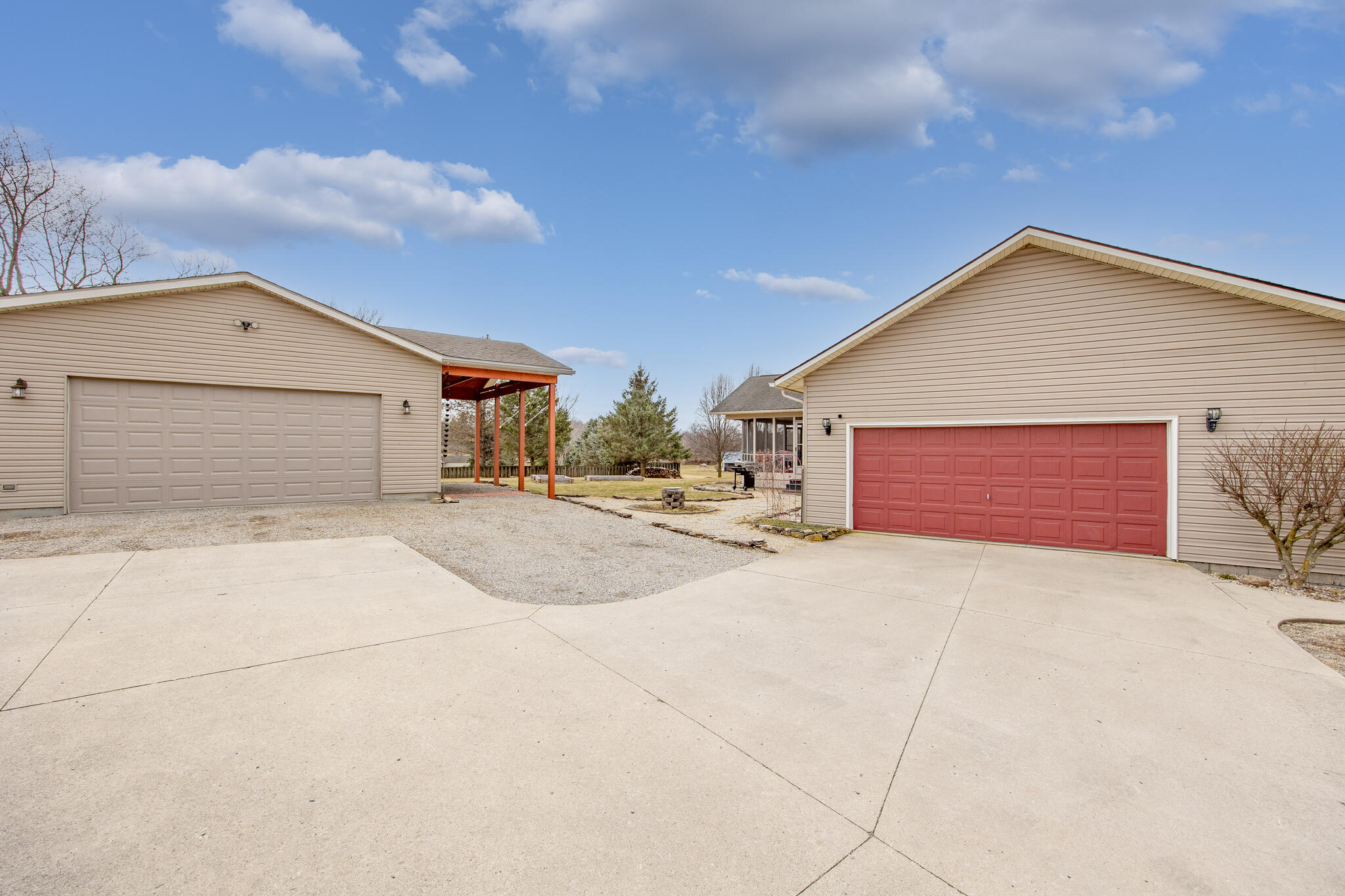 3181 County Road 18, Bellefontaine, Ohio 43311