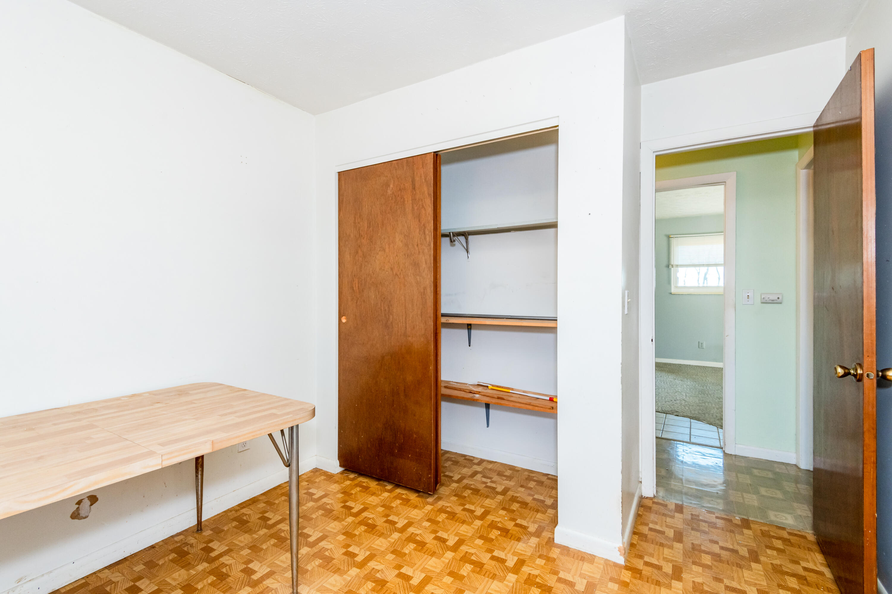 5760 Kitridge Road, Dayton, Ohio 45424