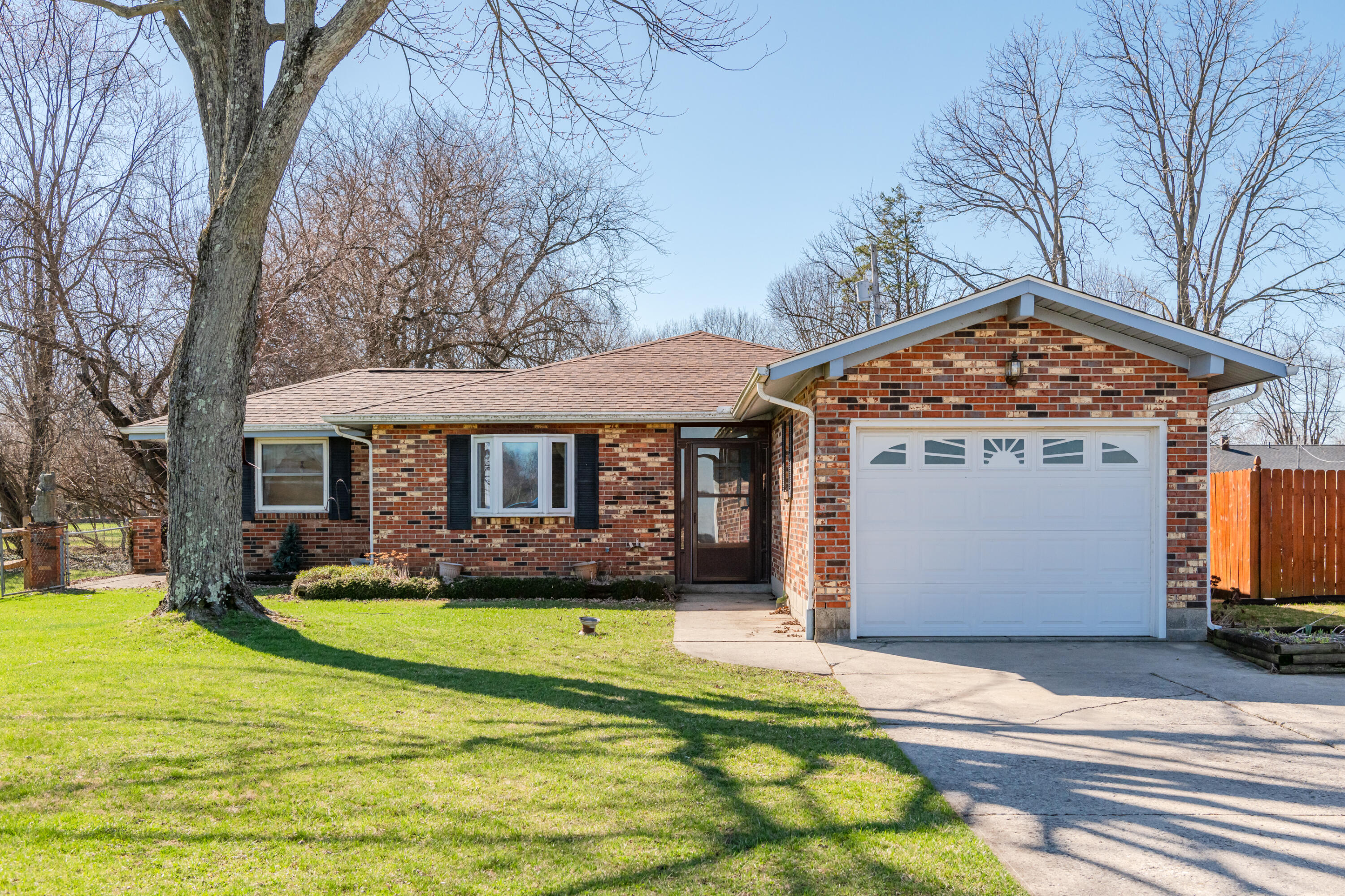 5760 Kitridge Road, Dayton, Ohio 45424