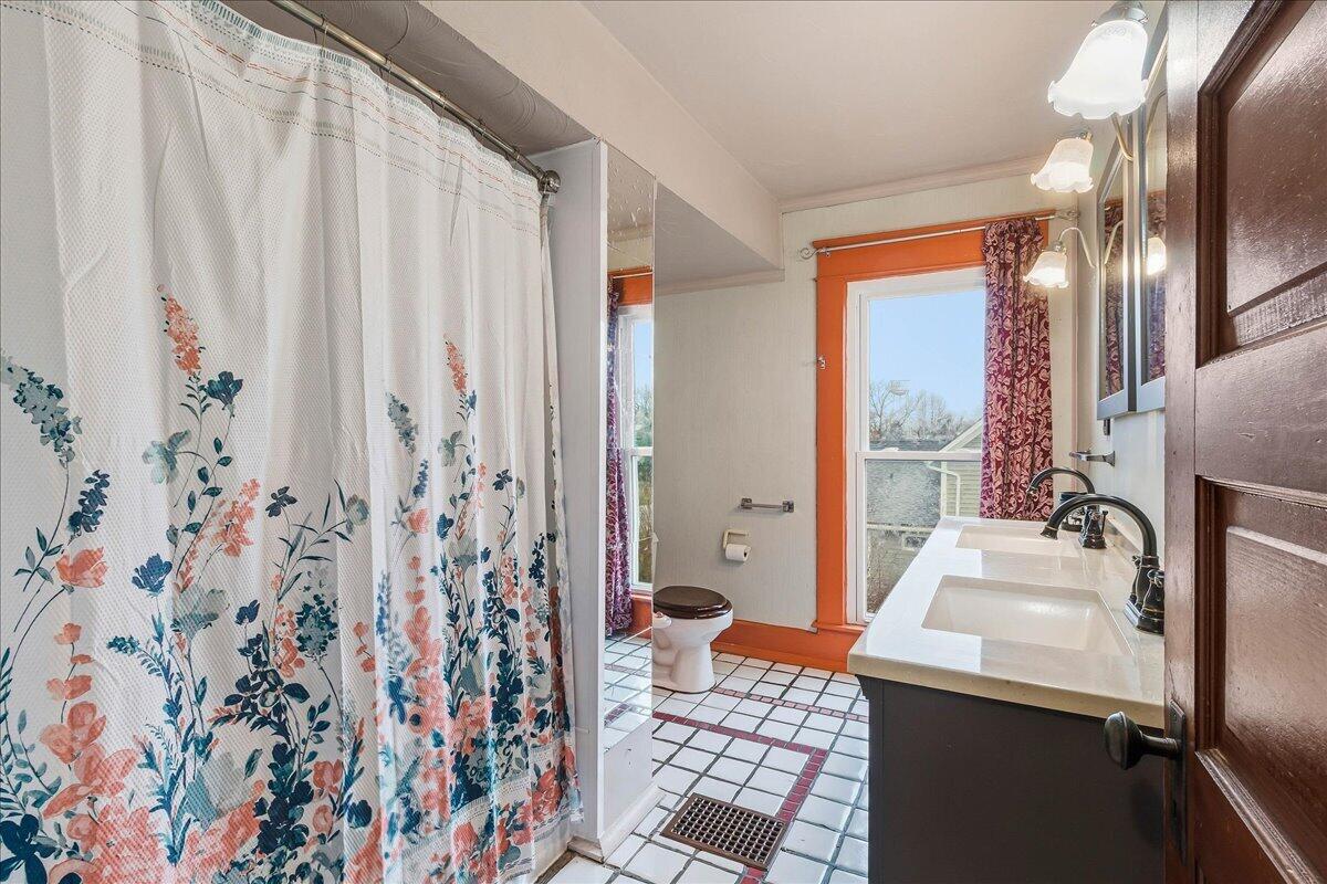 710 Springfield Street, Saint Paris, Ohio 43072