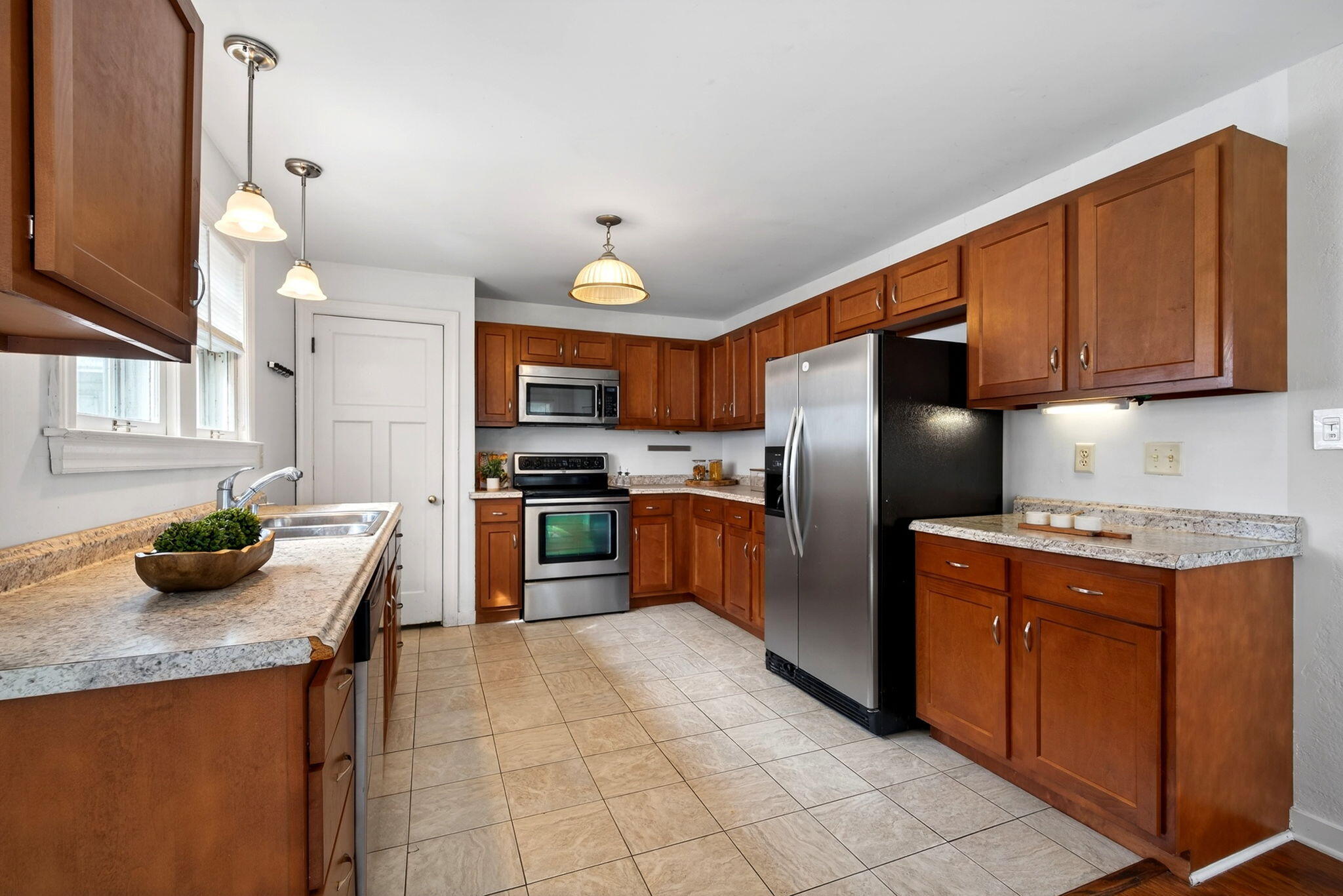 2162 Broadway Street, Springfield, Ohio 45504