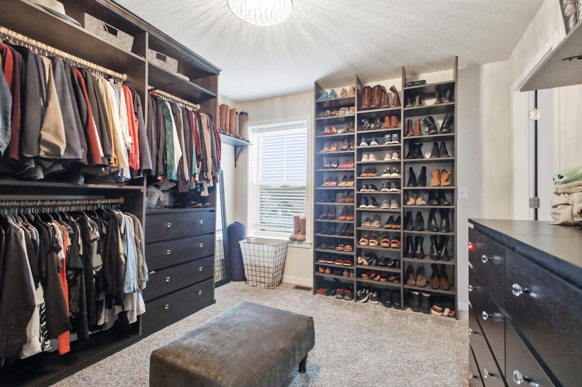 1155 Elloway Place, Fairborn, Ohio 45324