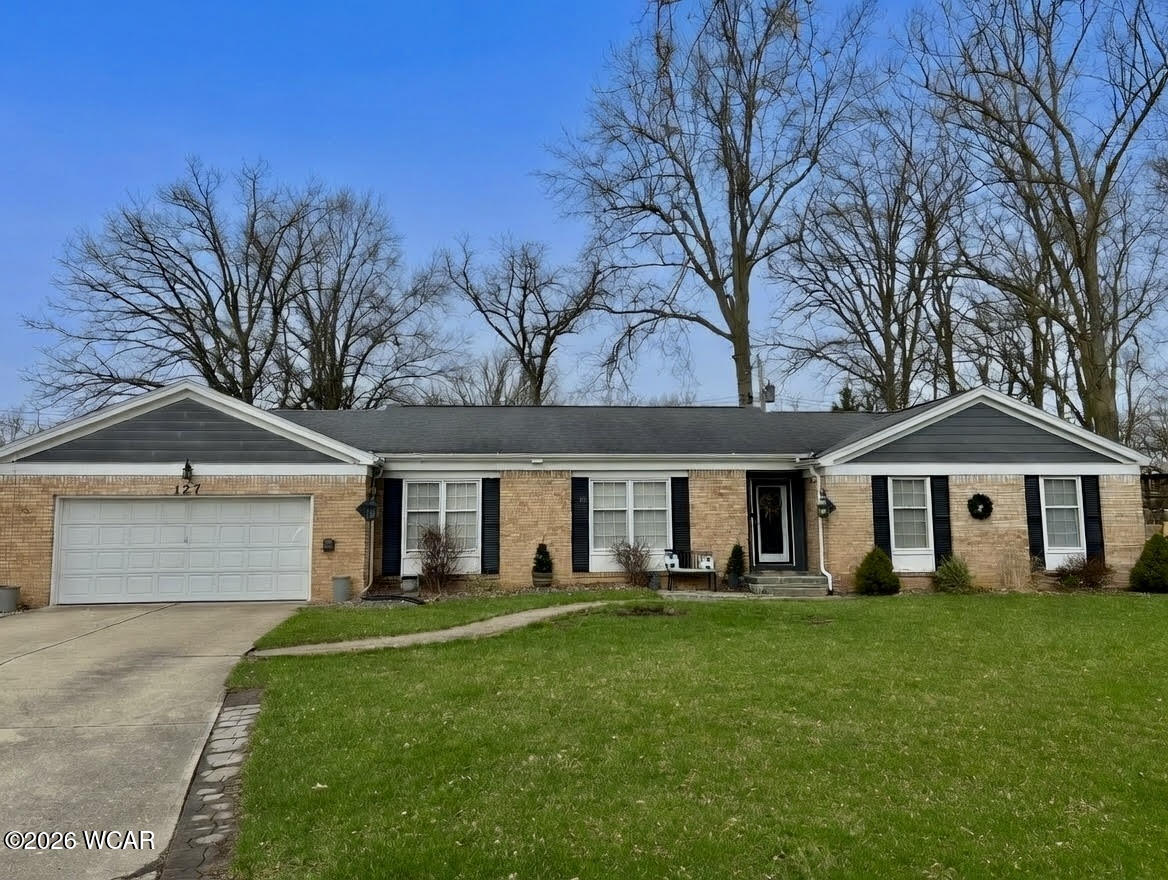 127 Cheshire Circle, Lima, Ohio