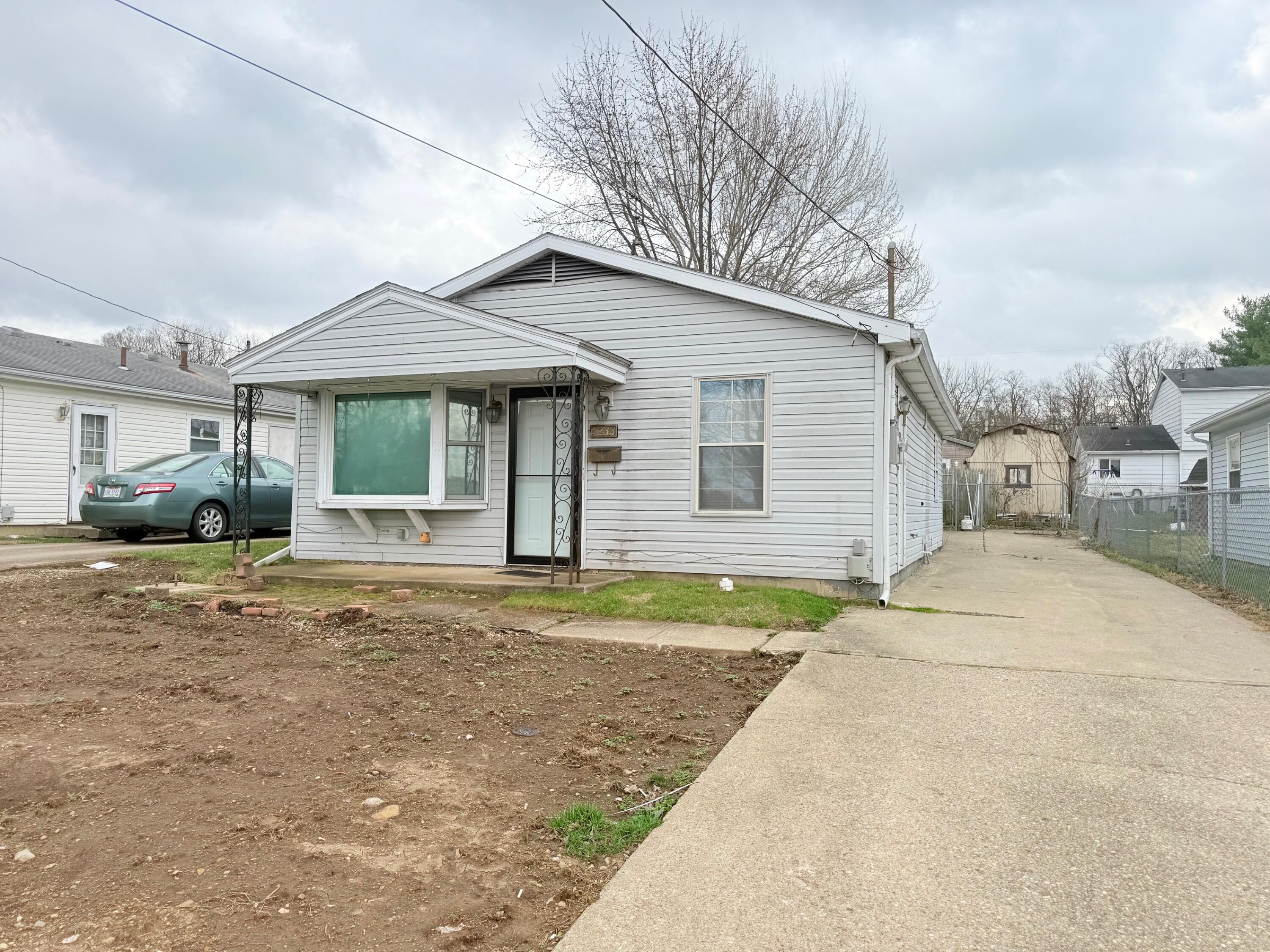 1233 Albemarle Road, Springfield, Ohio 45504