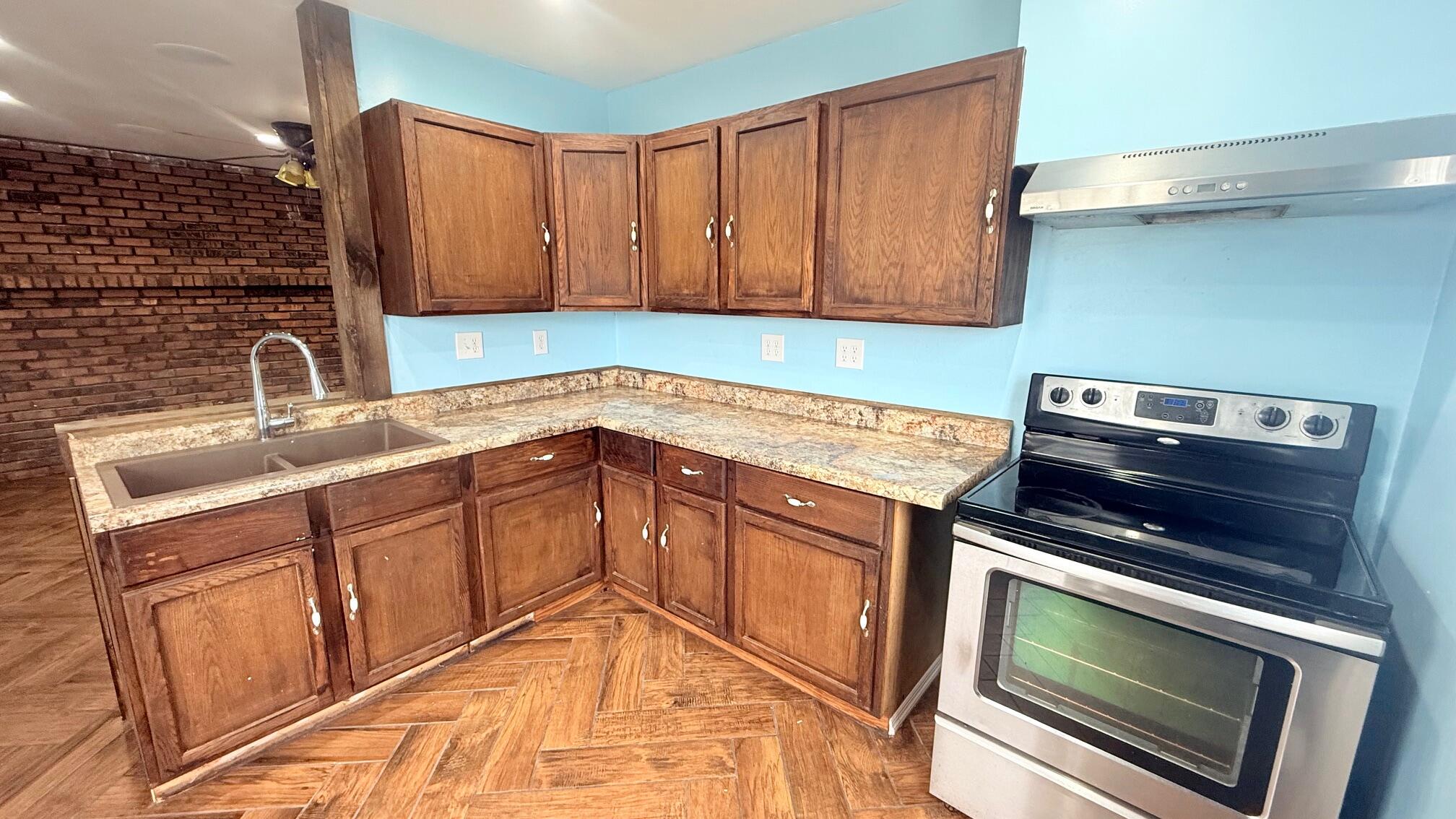 1233 Albemarle Road, Springfield, Ohio 45504