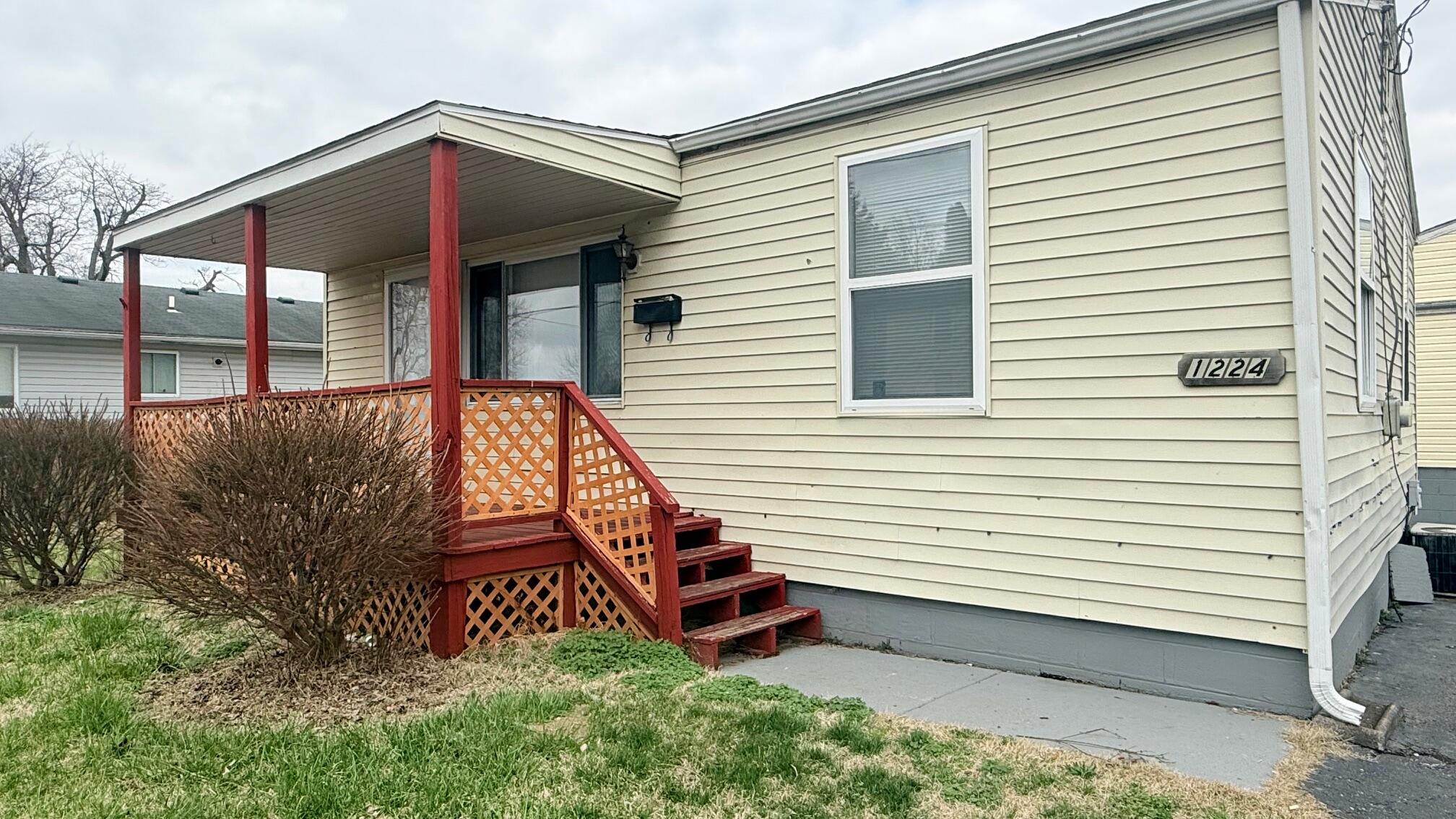 1224 Beverly Avenue, Springfield, Ohio 45504