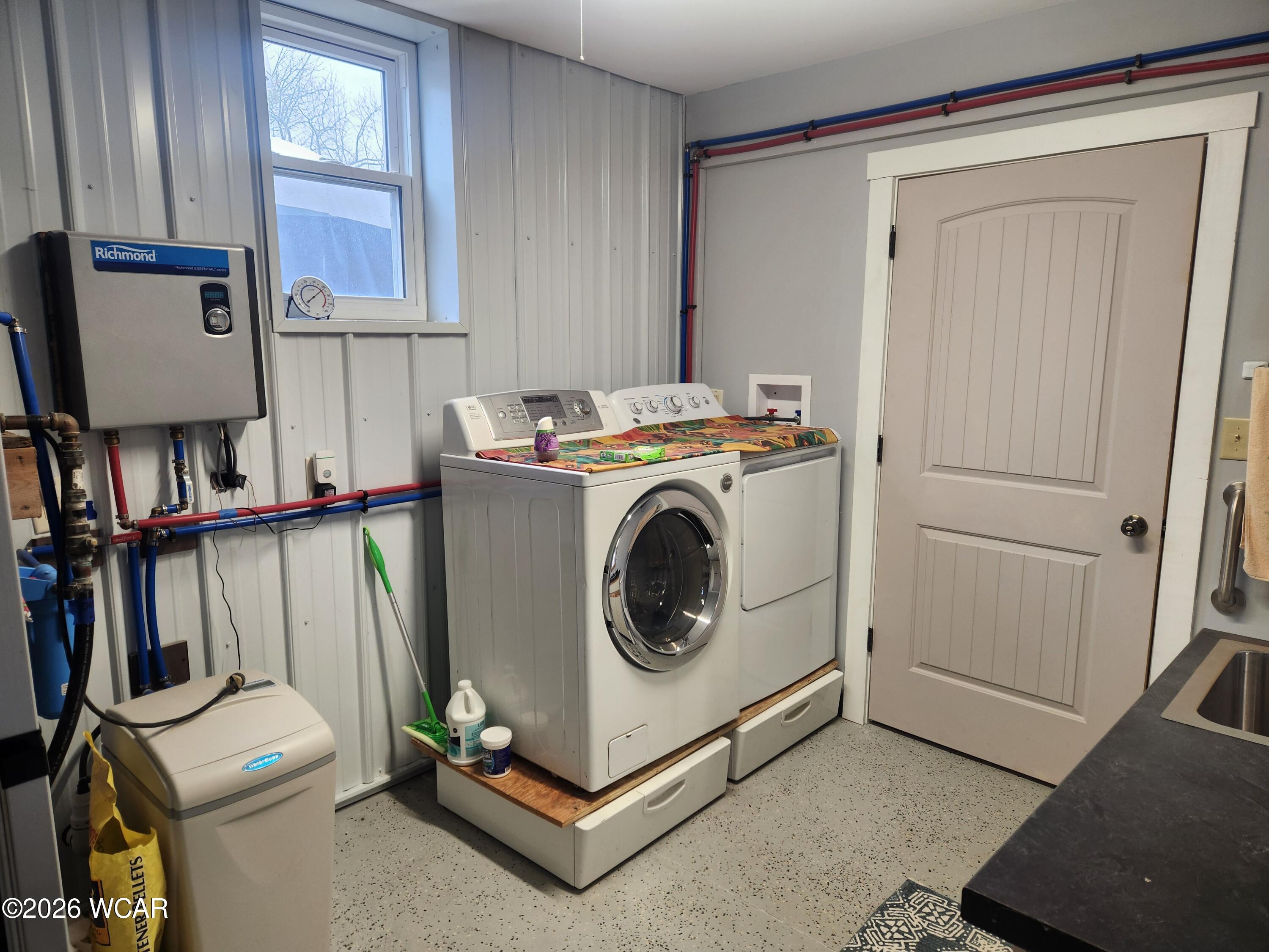 11344 Mohawk Path, Lakeview, Ohio