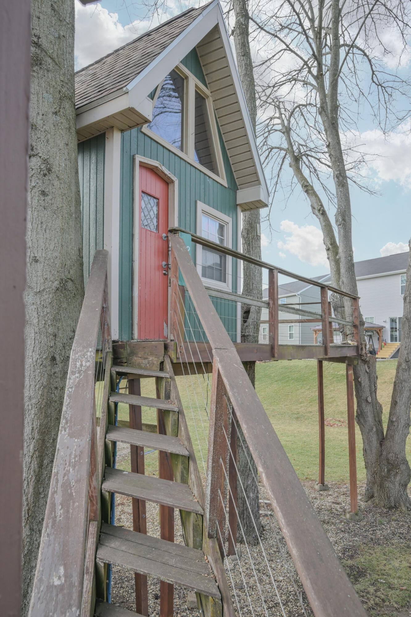 255 Bird Road, Springfield, Ohio 45505