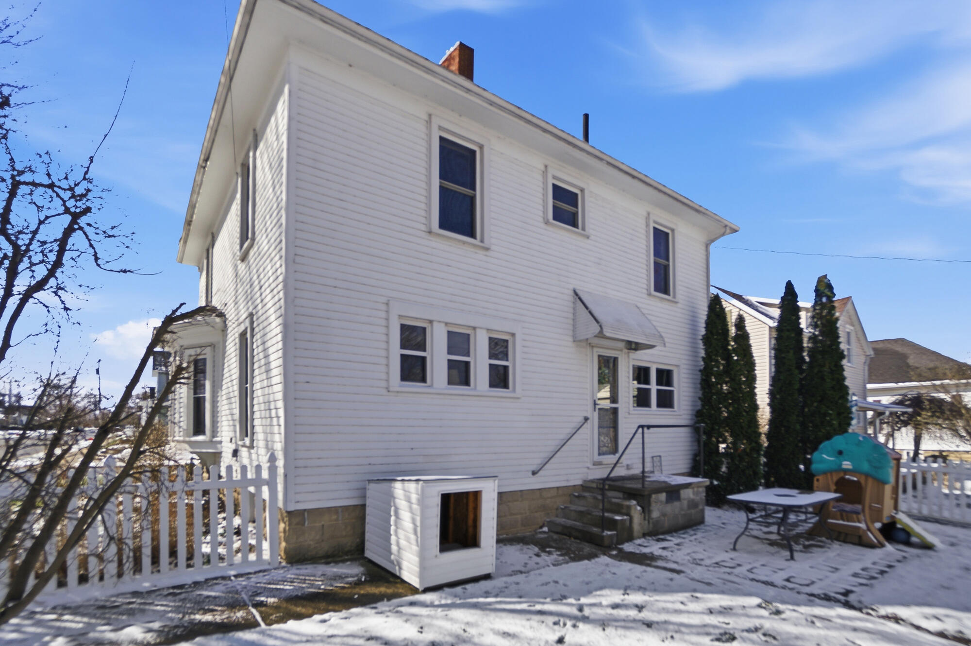 602 Benton Street, Wapakoneta, Ohio 45895