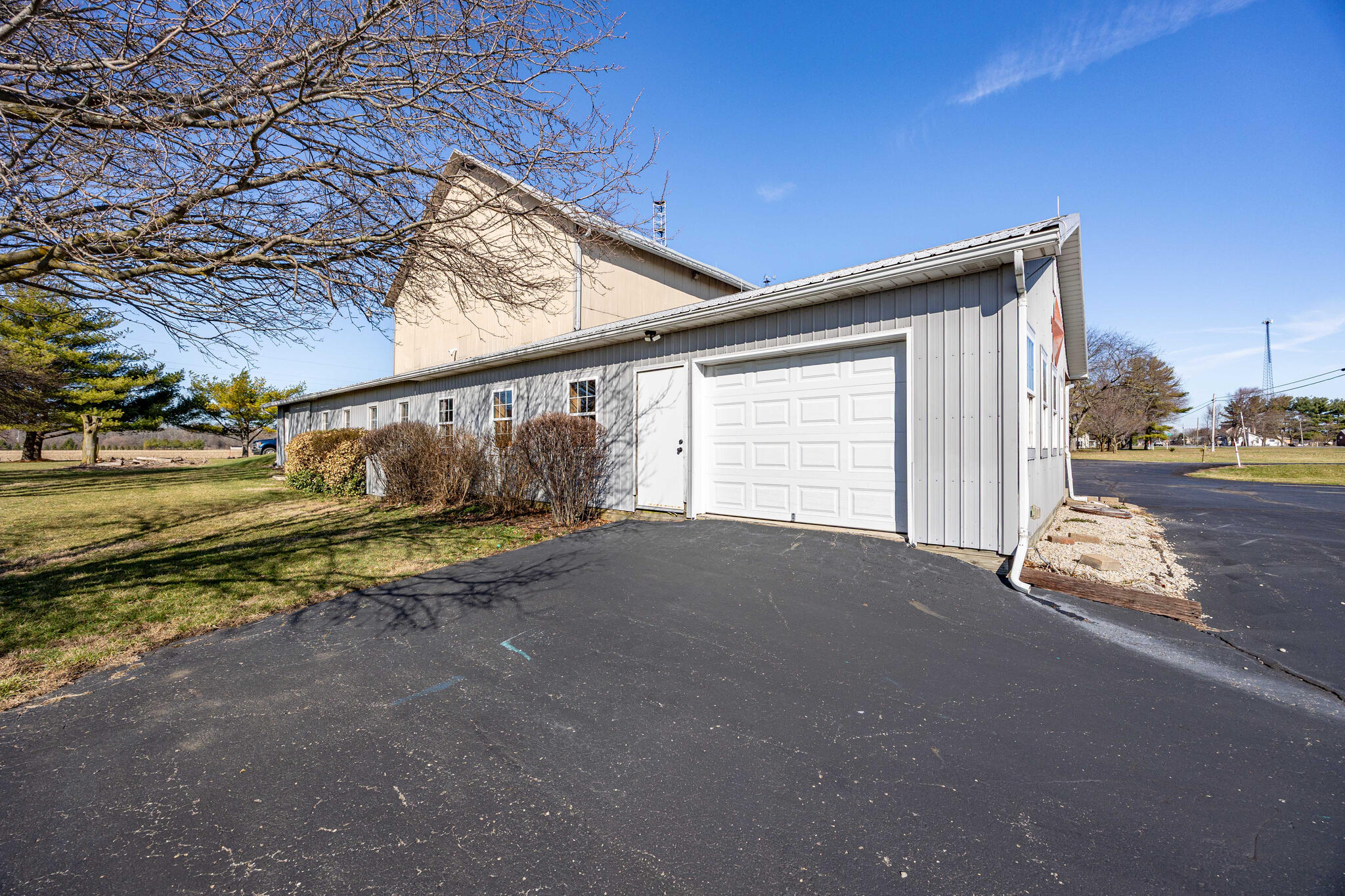 8724 US Highway 68 N, West Liberty, Ohio 43357