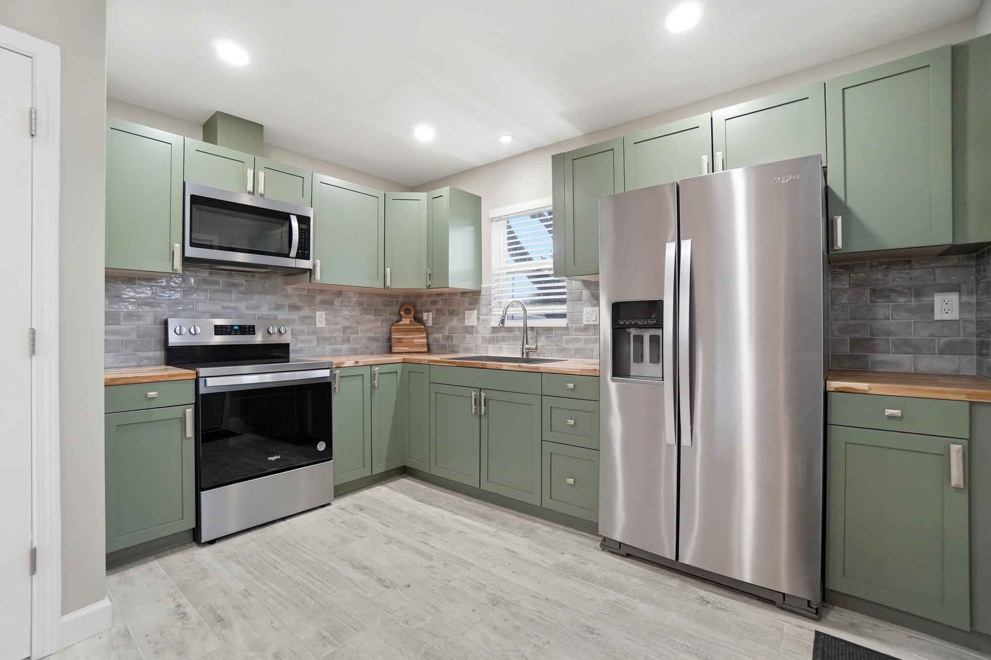 813 Cosler Drive, Dayton, Ohio 45403