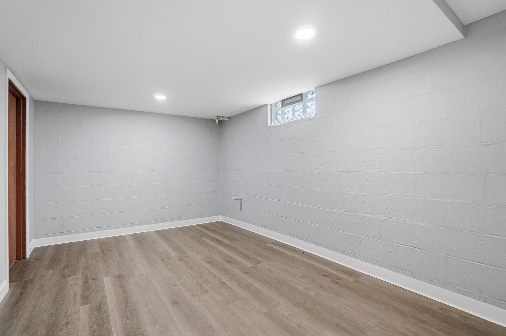 813 Cosler Drive, Dayton, Ohio 45403