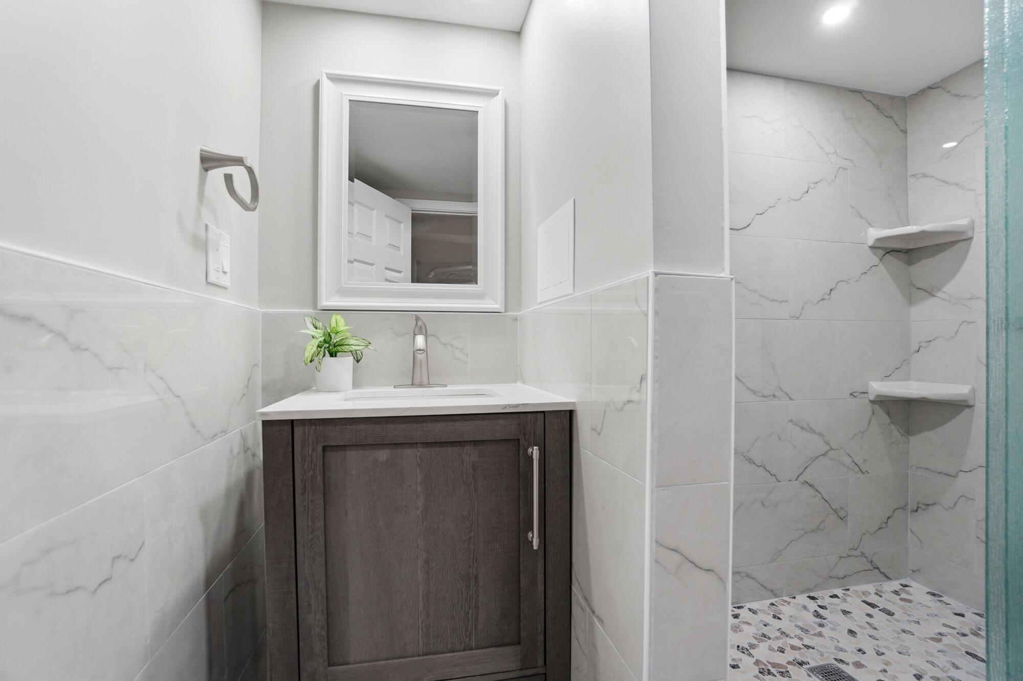 813 Cosler Drive, Dayton, Ohio 45403