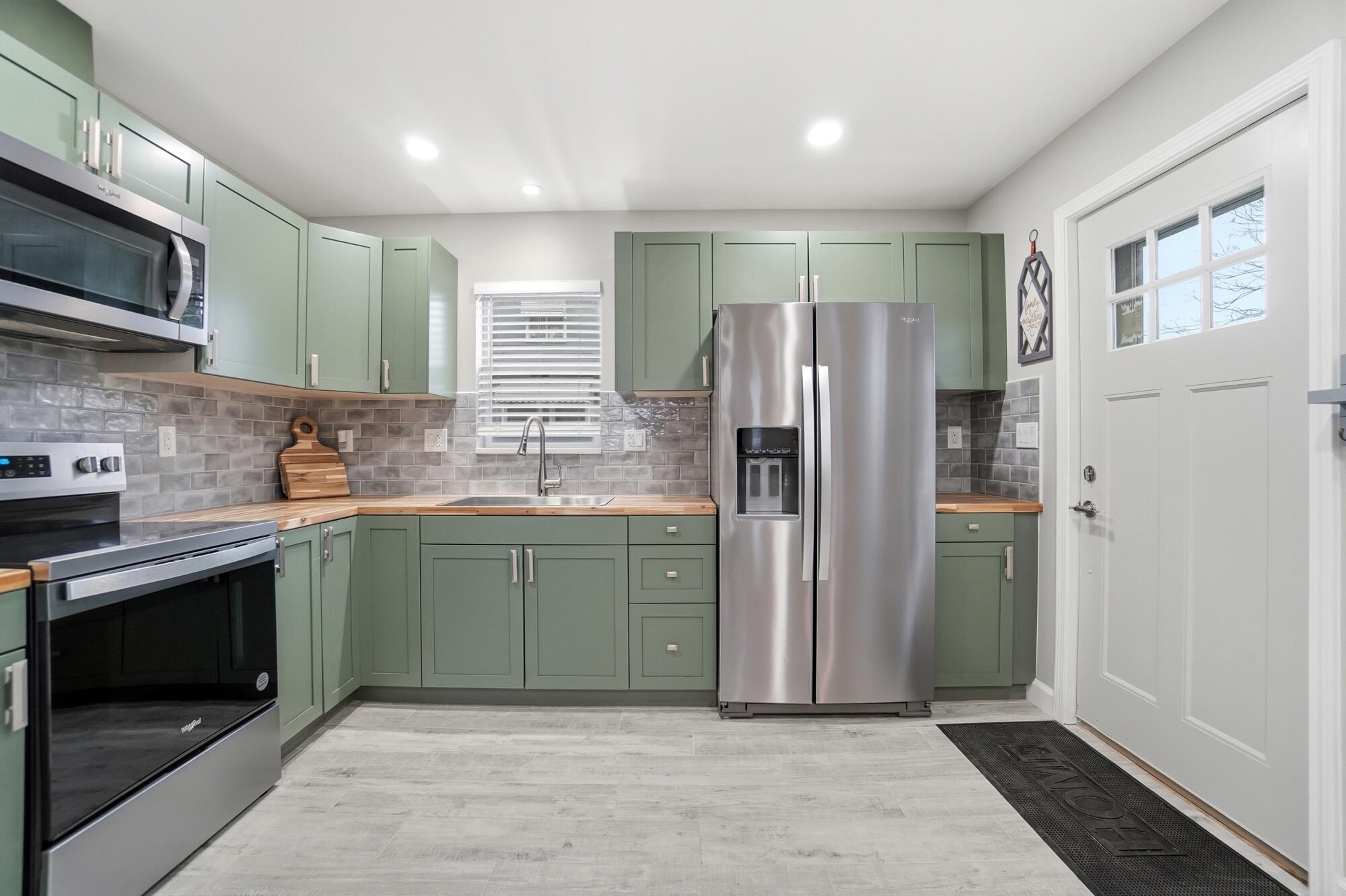 813 Cosler Drive, Dayton, Ohio 45403