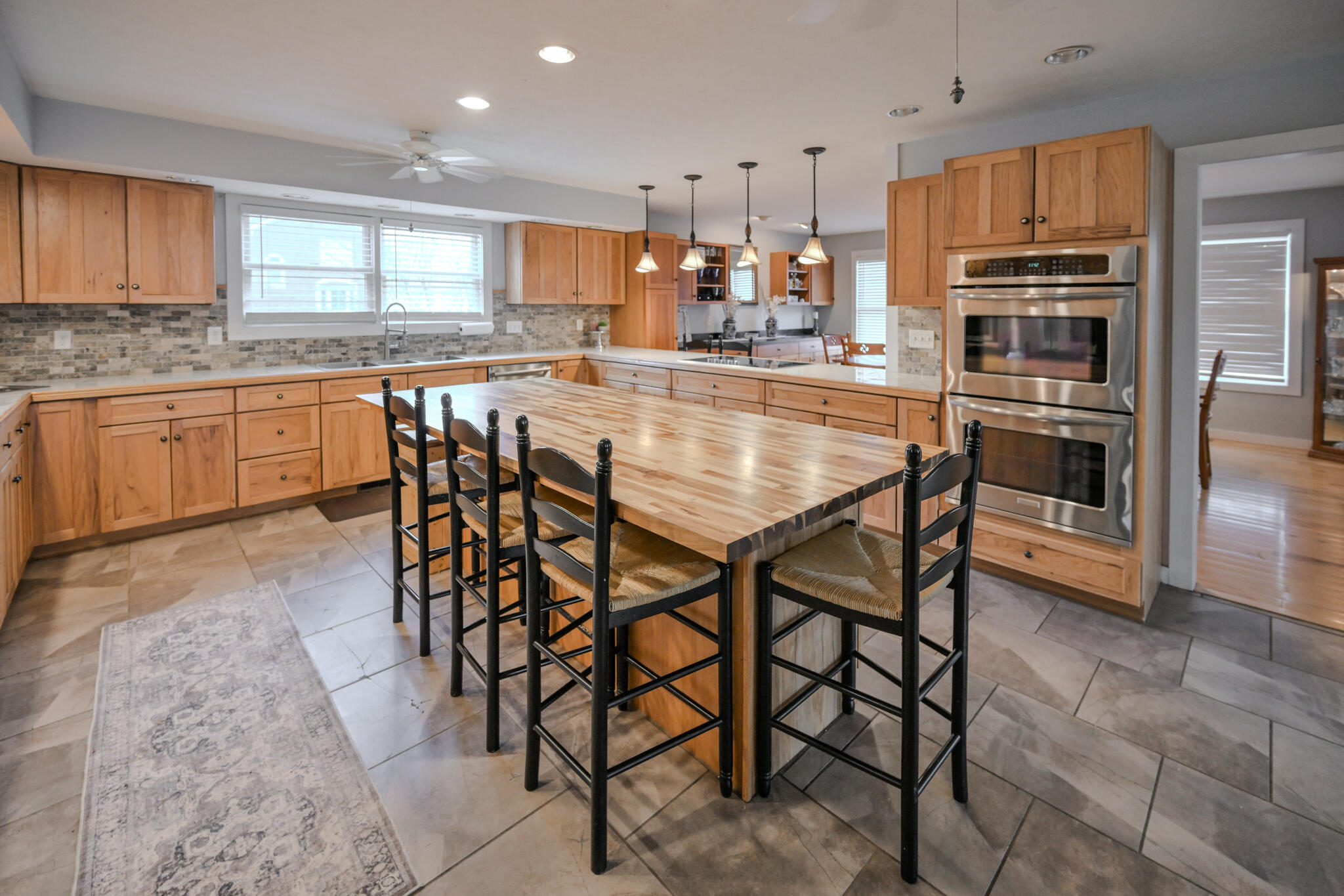 780 Eva Circle, Springfield, Ohio 45504