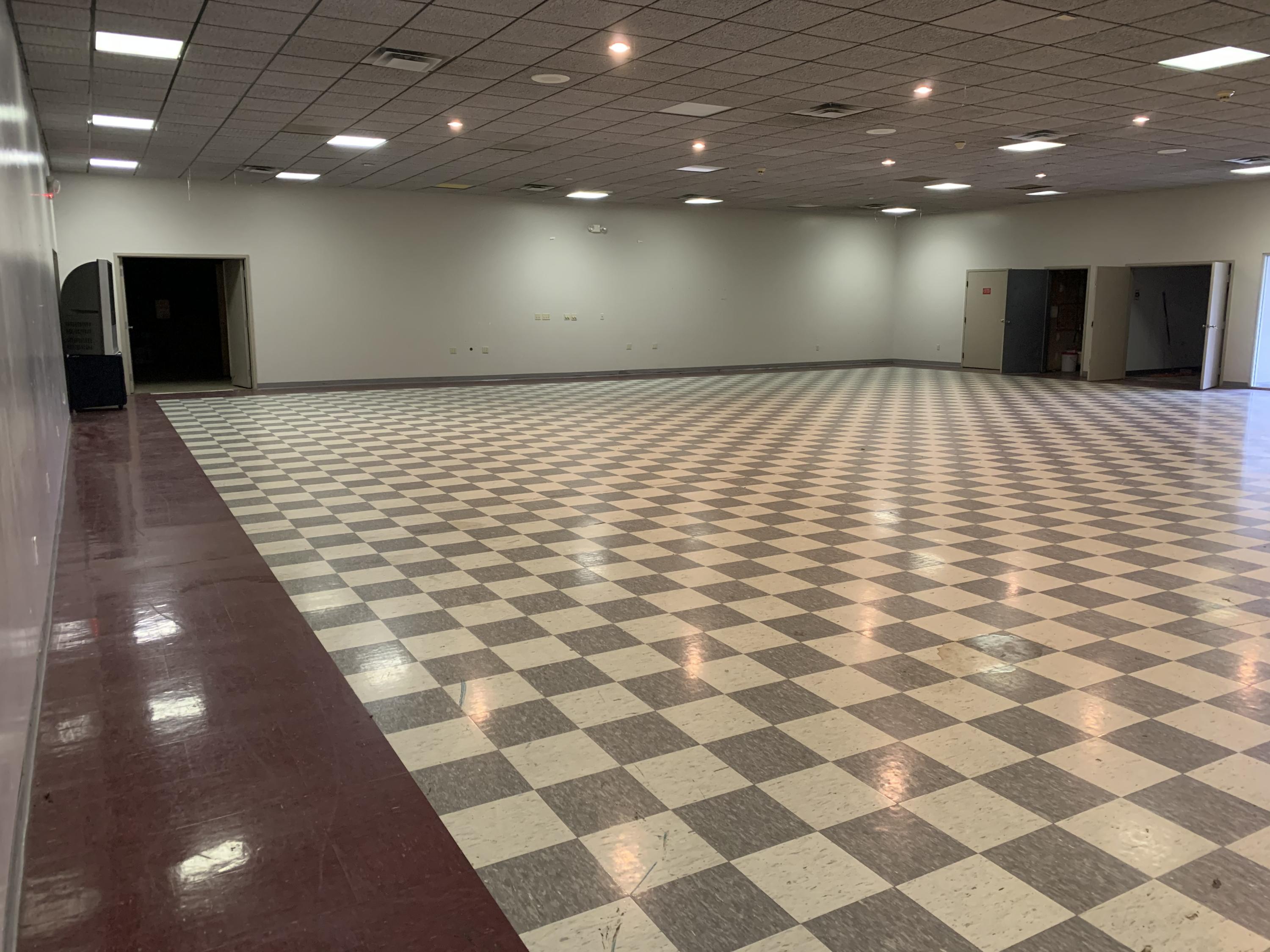 2841 Wapakoneta Avenue, Sidney, Ohio 45365