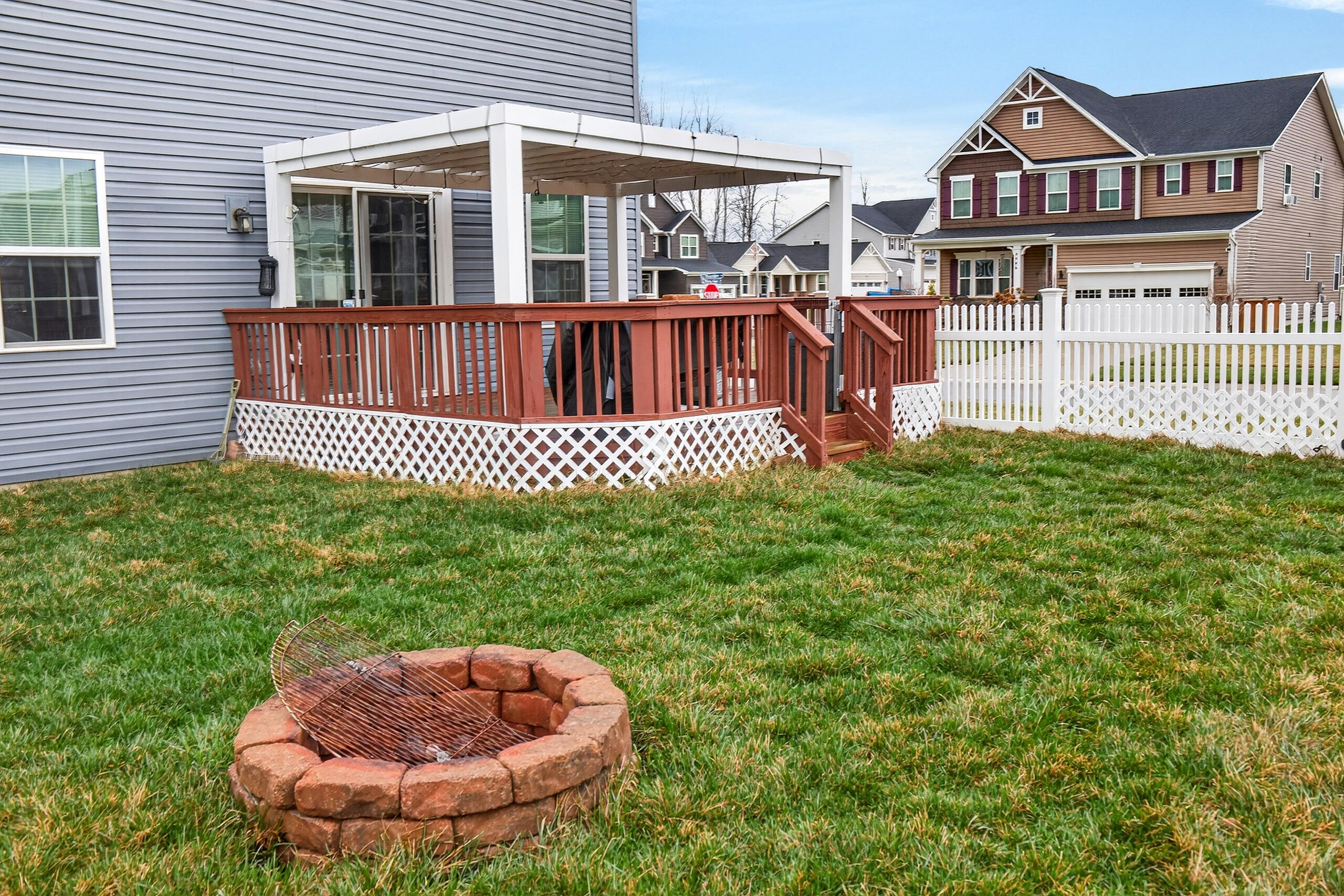 3192 White Ash Drive, Tipp City, Ohio 45371