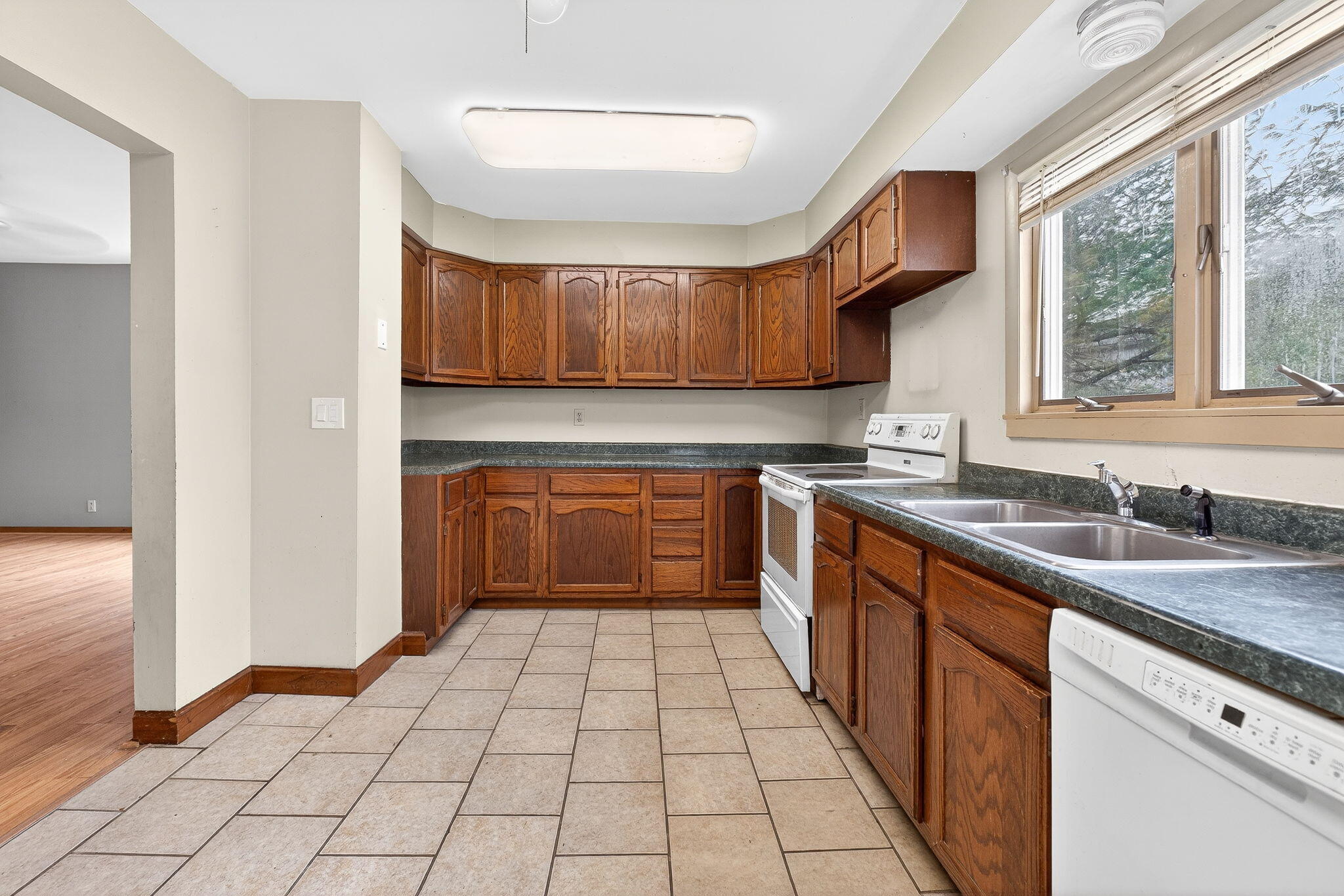 23484 Dayton Avenue, Raymond, Ohio 43067