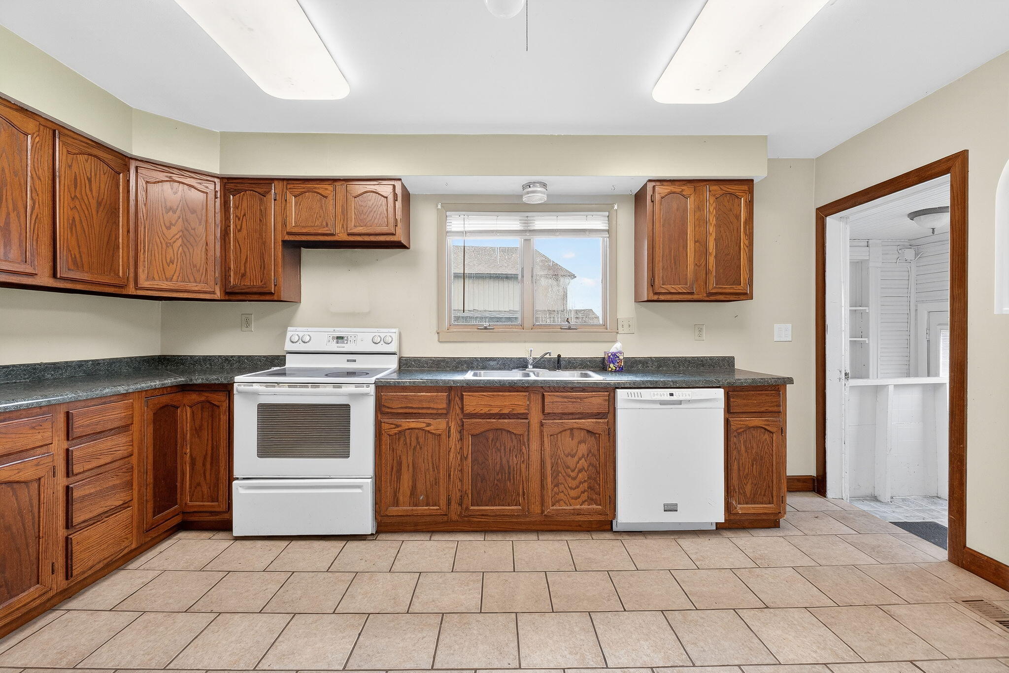 23484 Dayton Avenue, Raymond, Ohio 43067