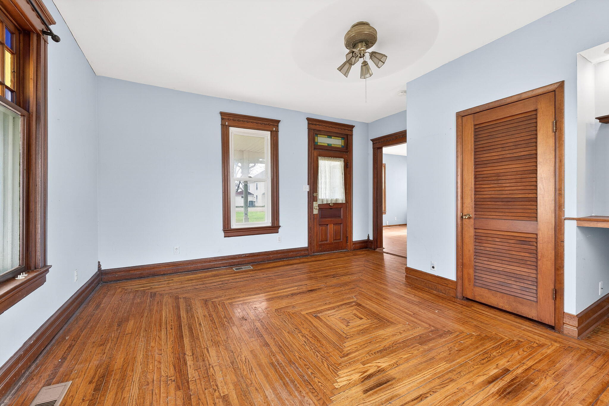 23484 Dayton Avenue, Raymond, Ohio 43067