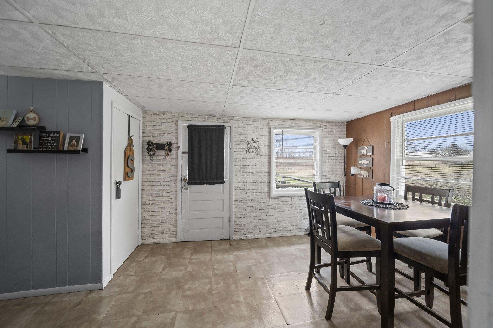 1461 County Line Road, Urbana, Ohio 43078