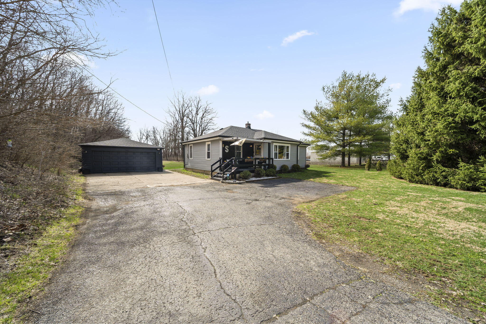 1461 County Line Road, Urbana, Ohio 43078